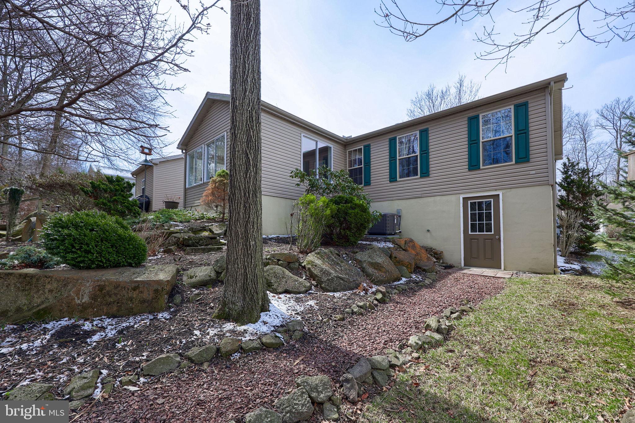 GRETNA SPRINGS COMMUNITY - Residential