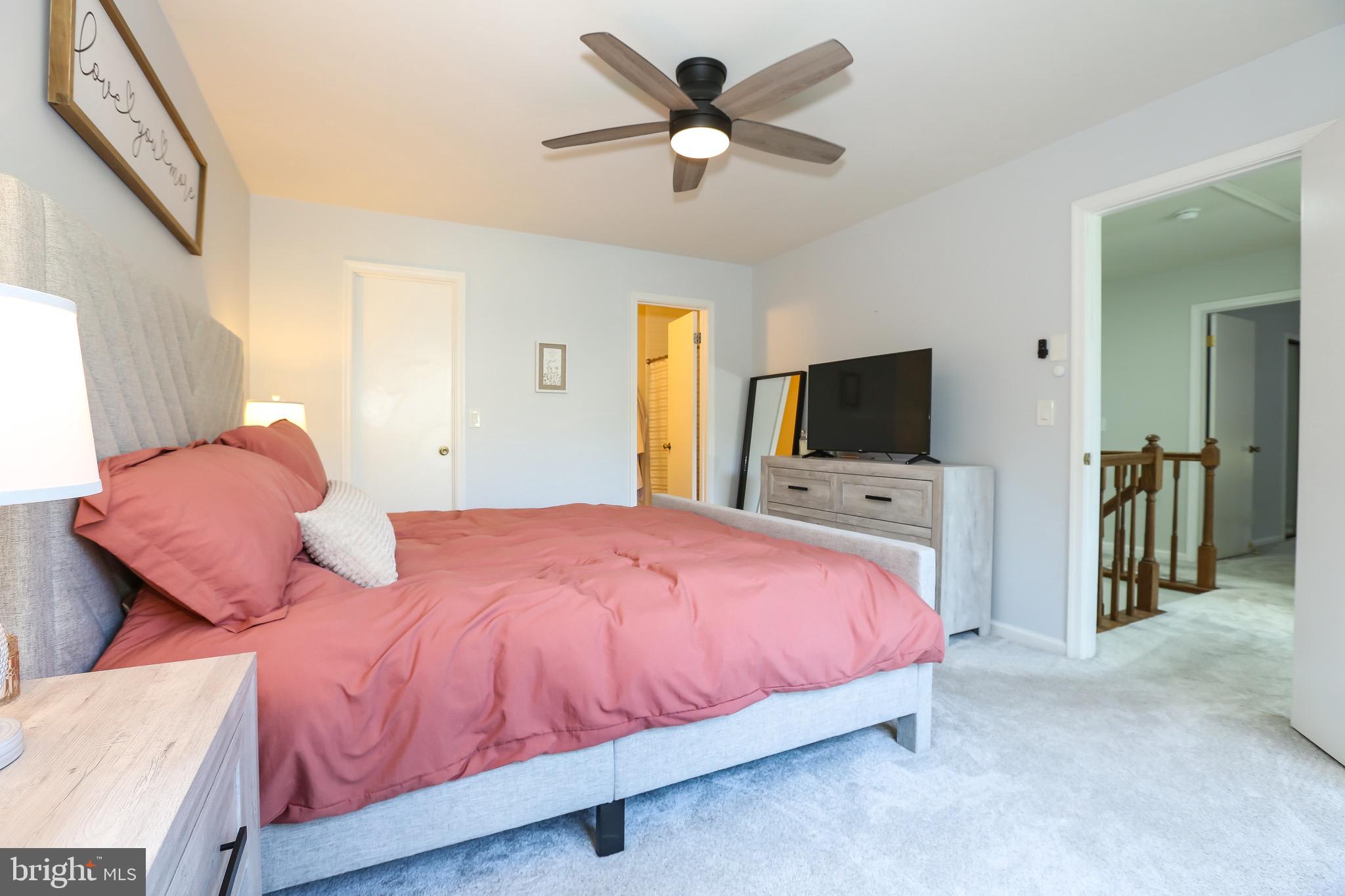 OAK SPRINGS - Residential