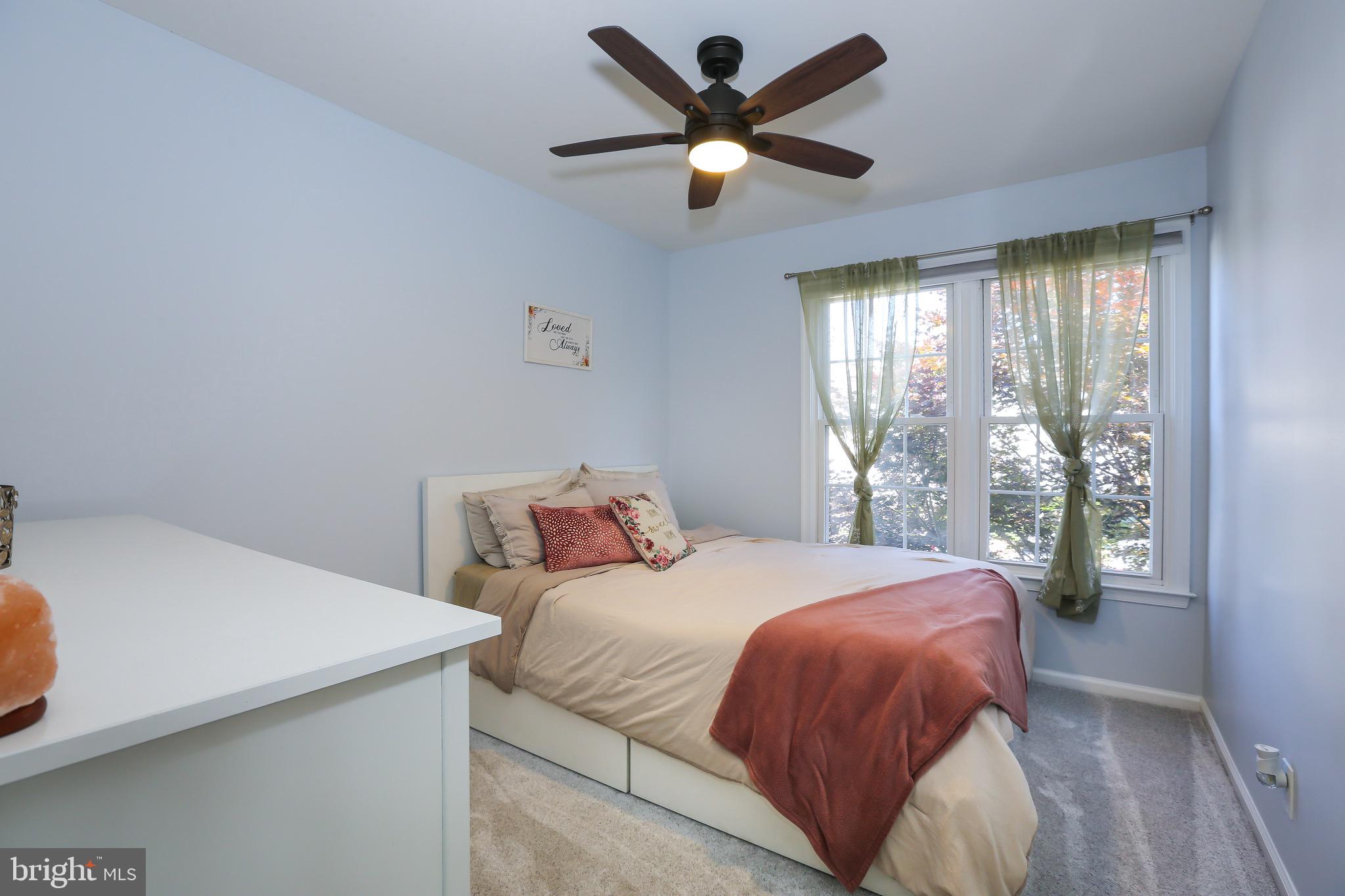 OAK SPRINGS - Residential