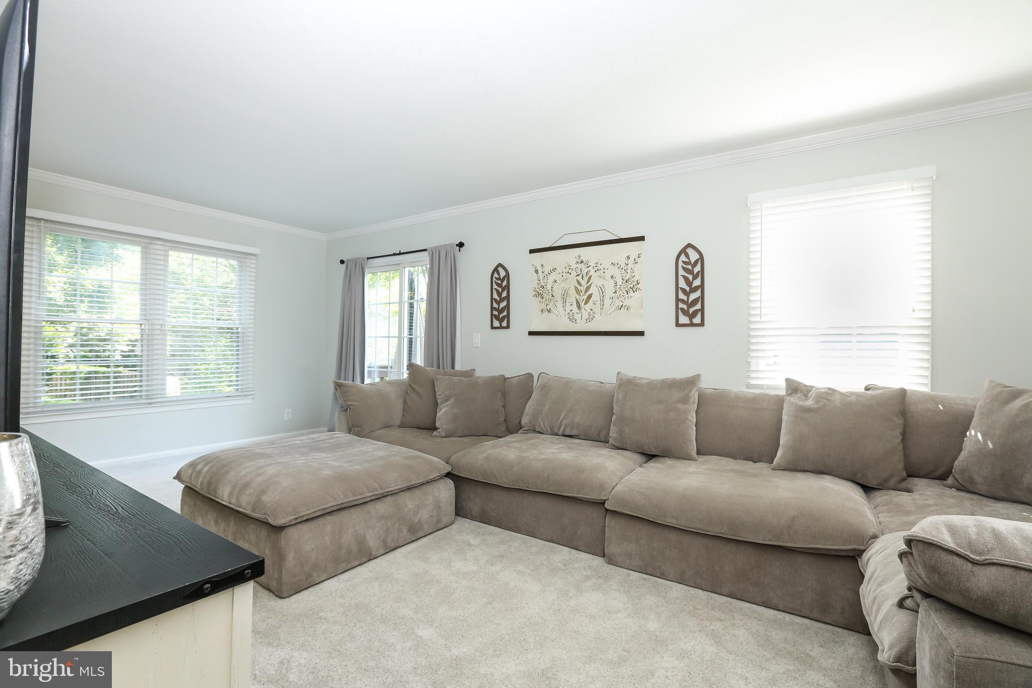 OAK SPRINGS - Residential