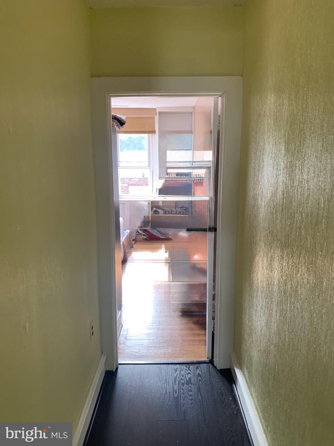 BELMONT VILLAGE - Land