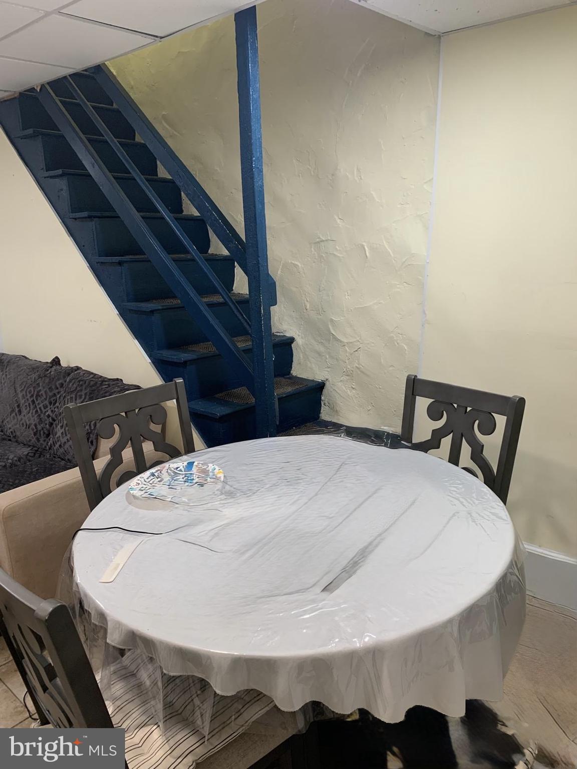 BELMONT VILLAGE - Land