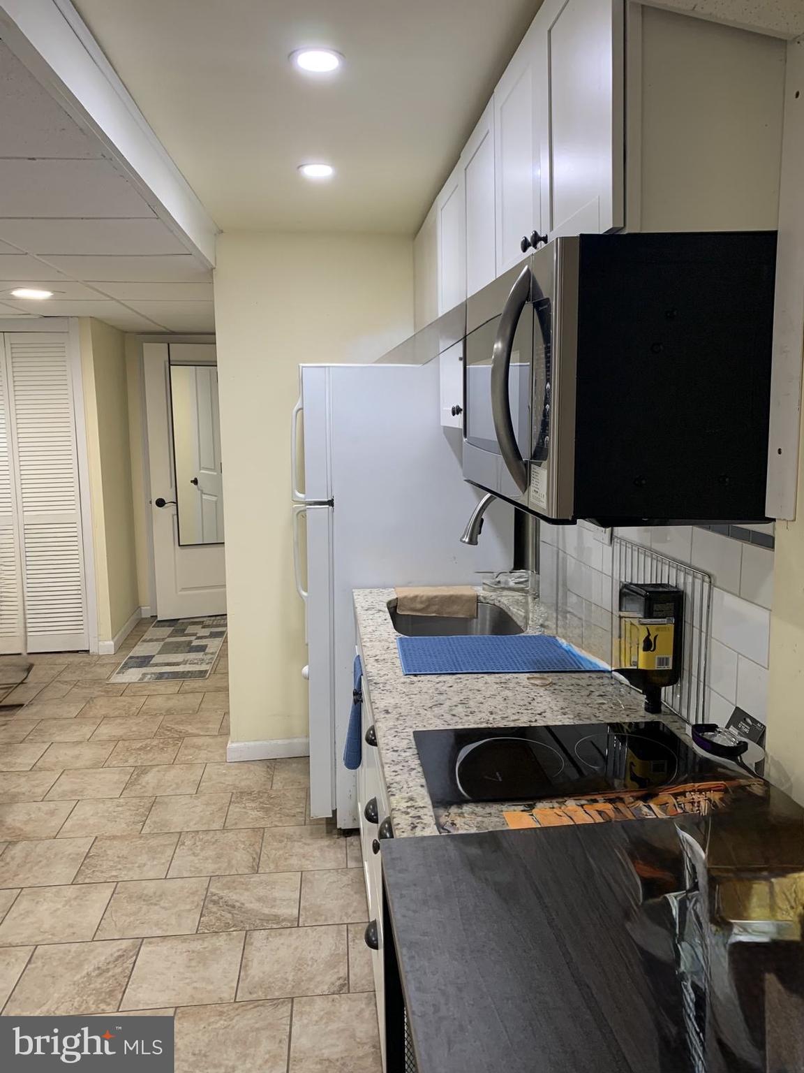 BELMONT VILLAGE - Land