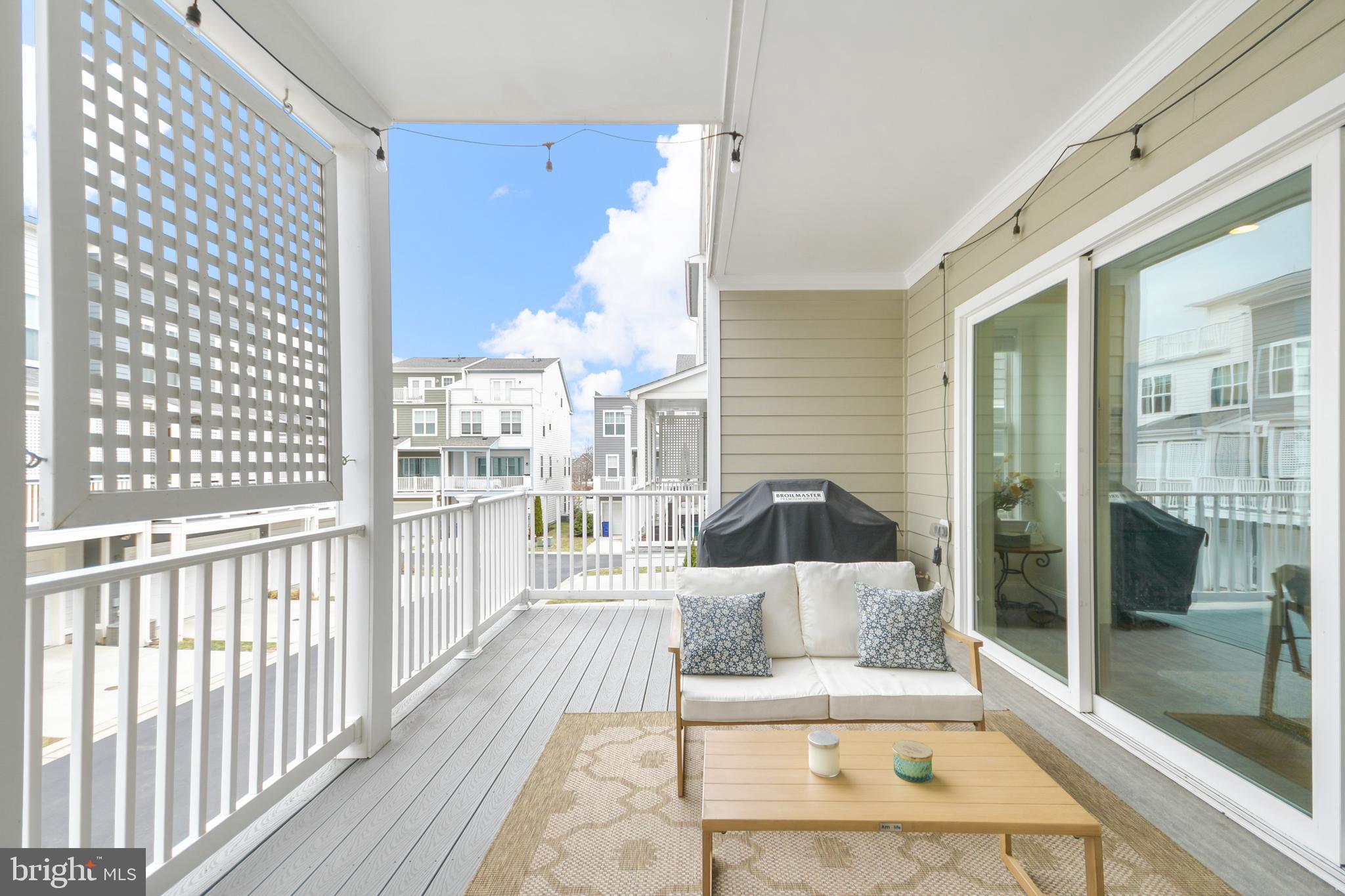 VILLAGES OF URBANA - Residential