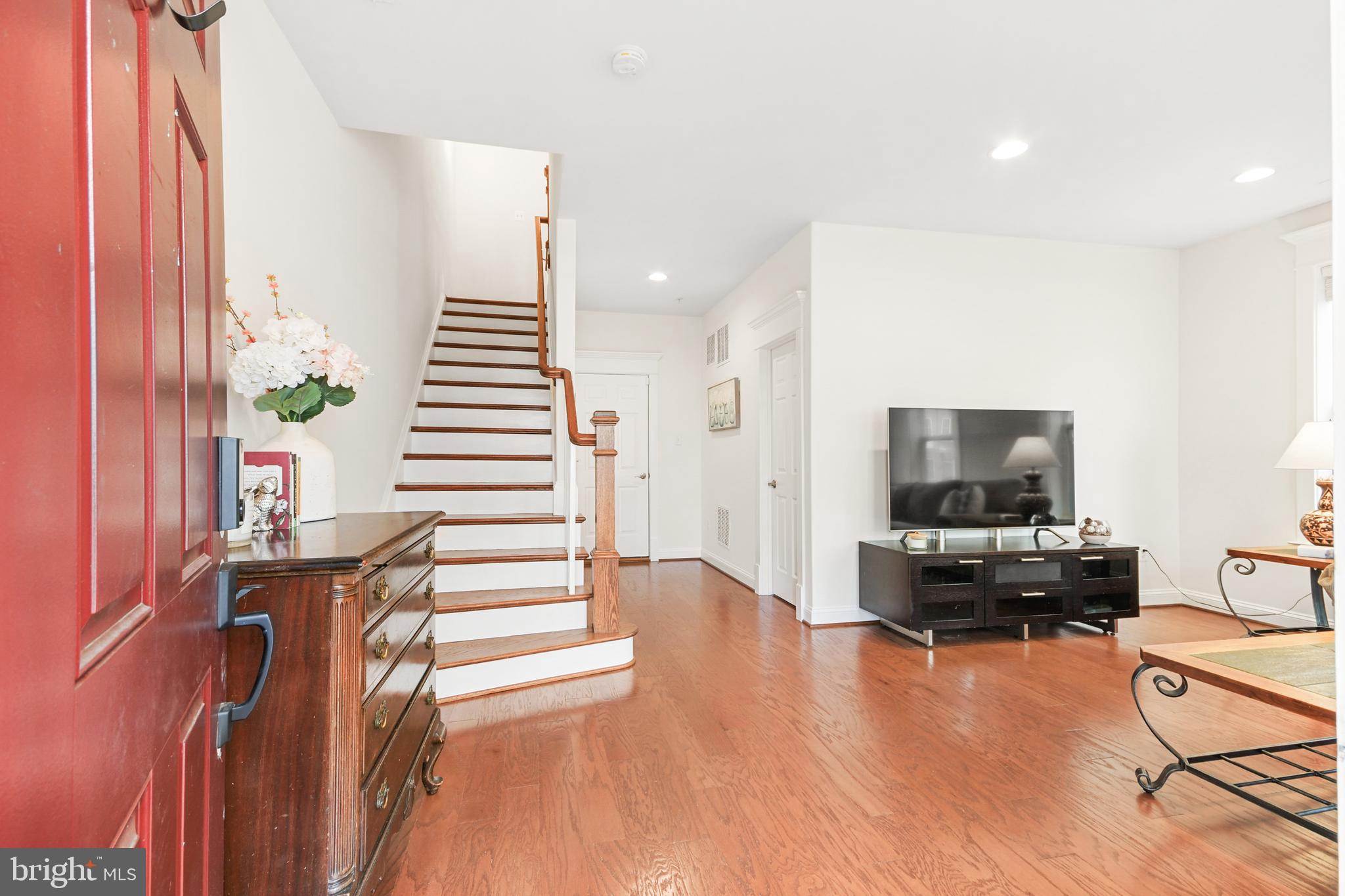 VILLAGES OF URBANA - Residential