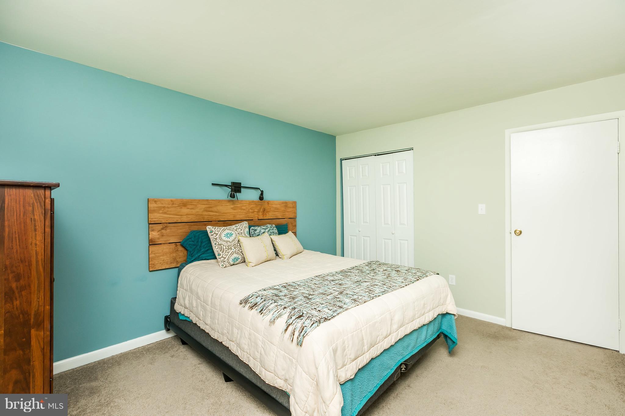 RUSSET RIDGE - Residential