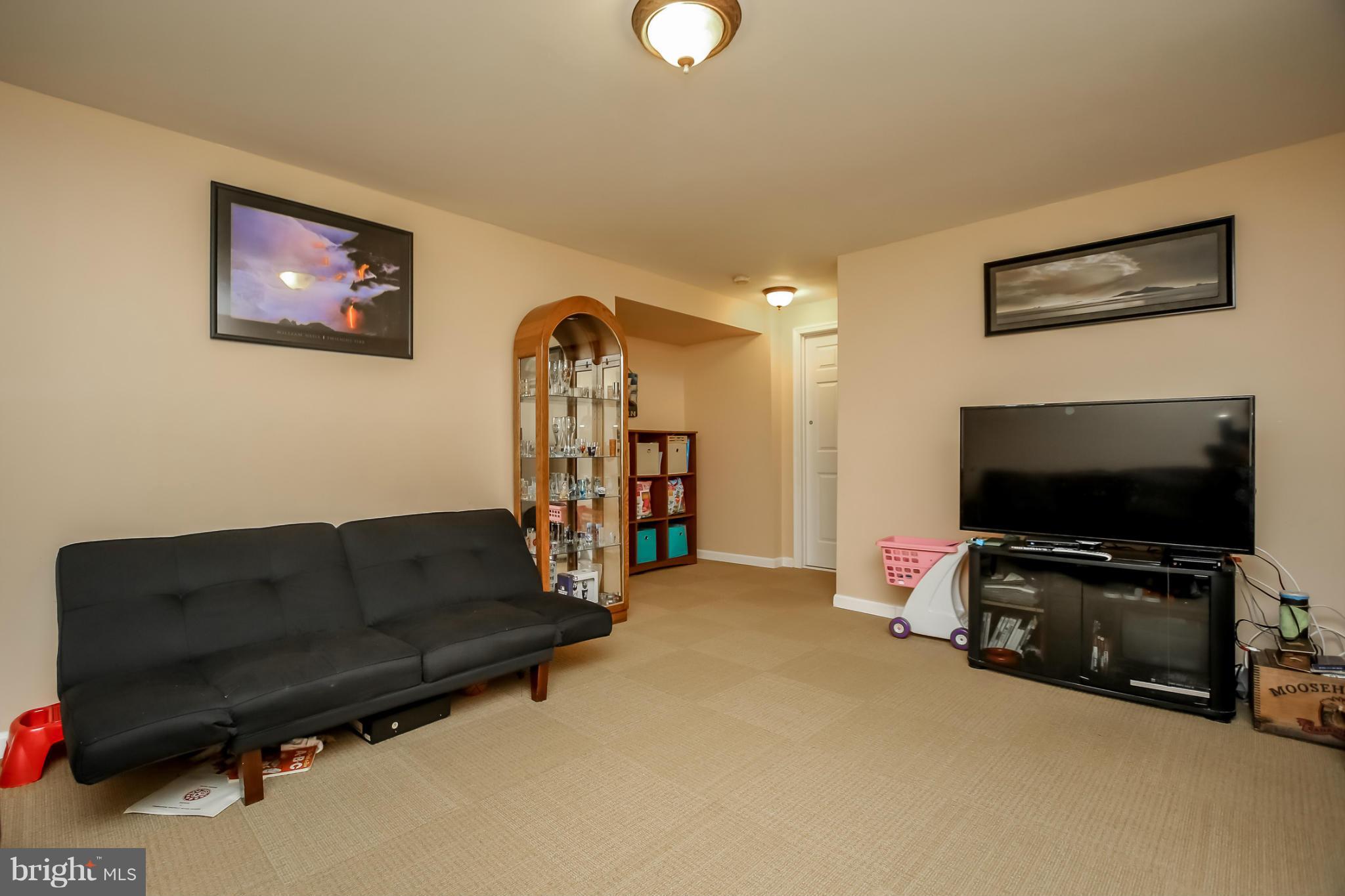 FURNACE HILLS - Residential