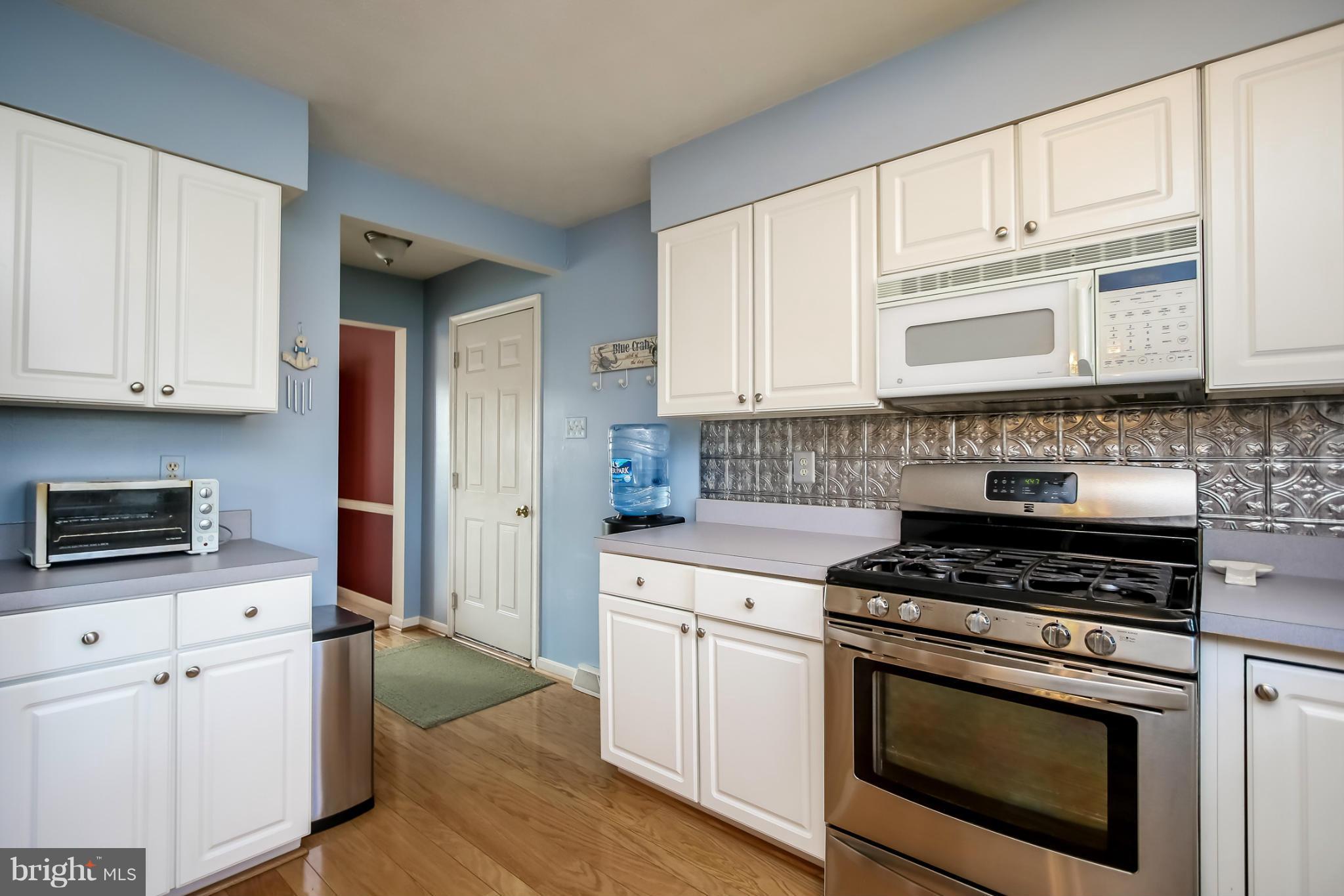 FURNACE HILLS - Residential