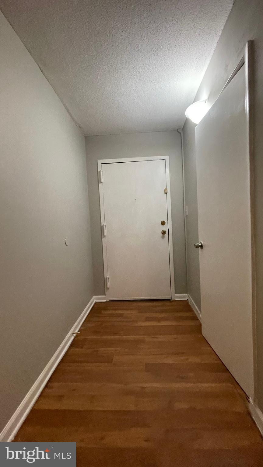 PRESIDENTIAL - Residential Lease