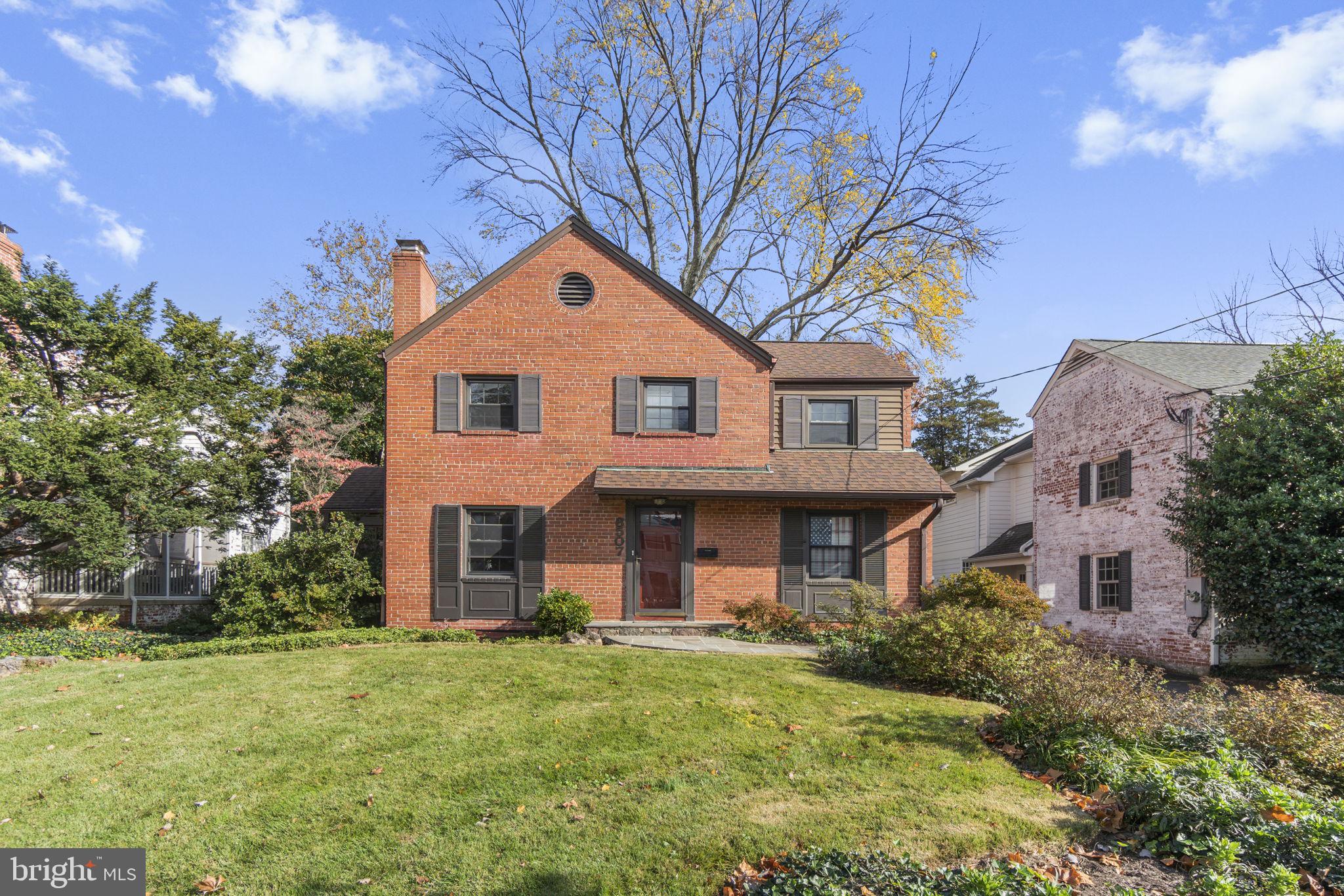 BRADMOOR - Residential