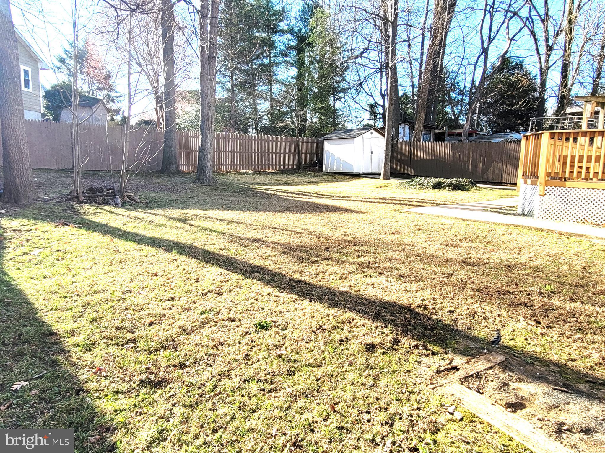 BROYHILL CREST - Residential