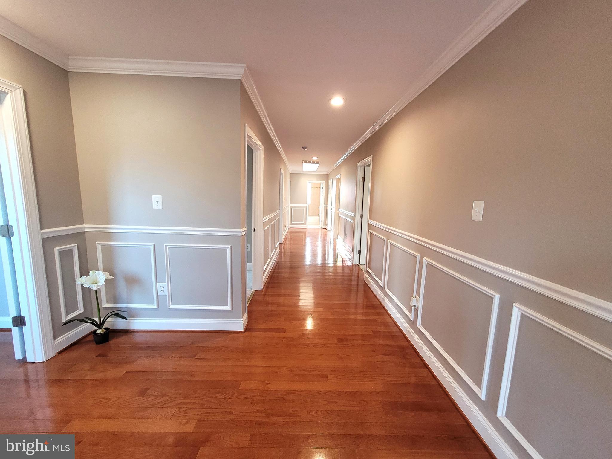 BROYHILL CREST - Residential