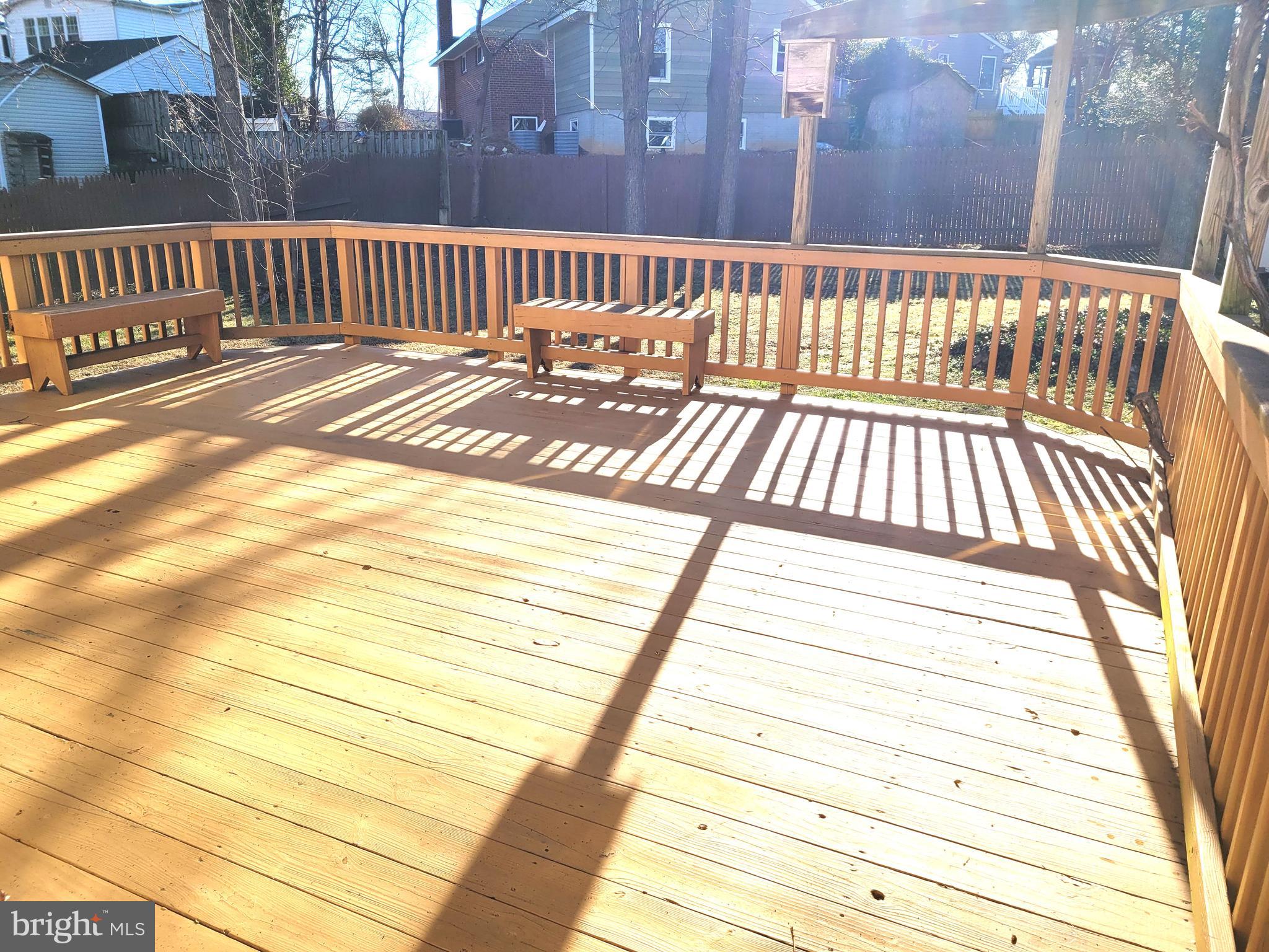 BROYHILL CREST - Residential