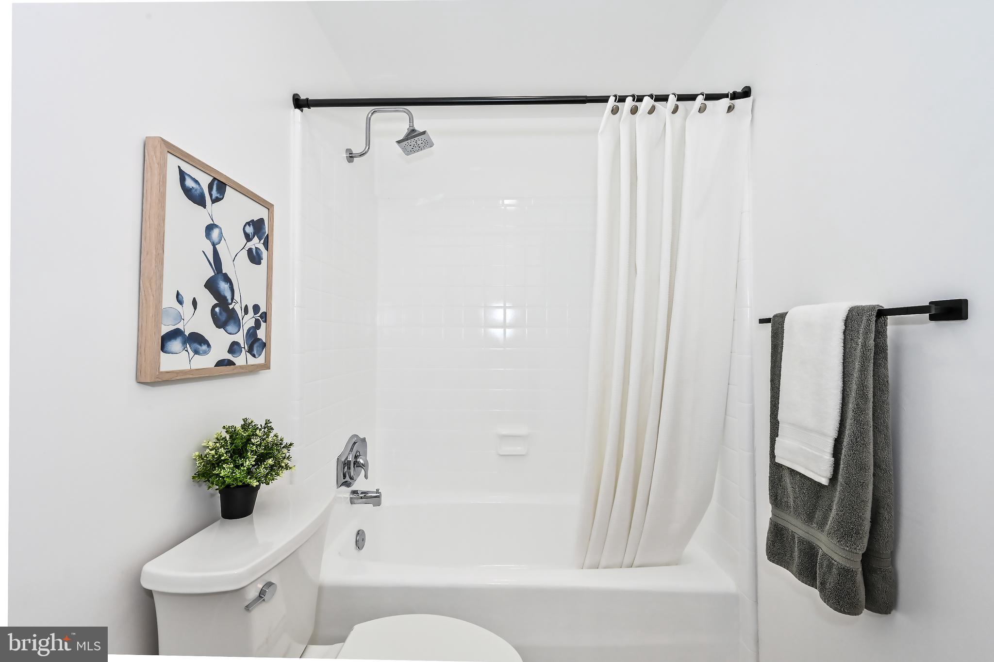 WESTMORELAND HILLS - Residential