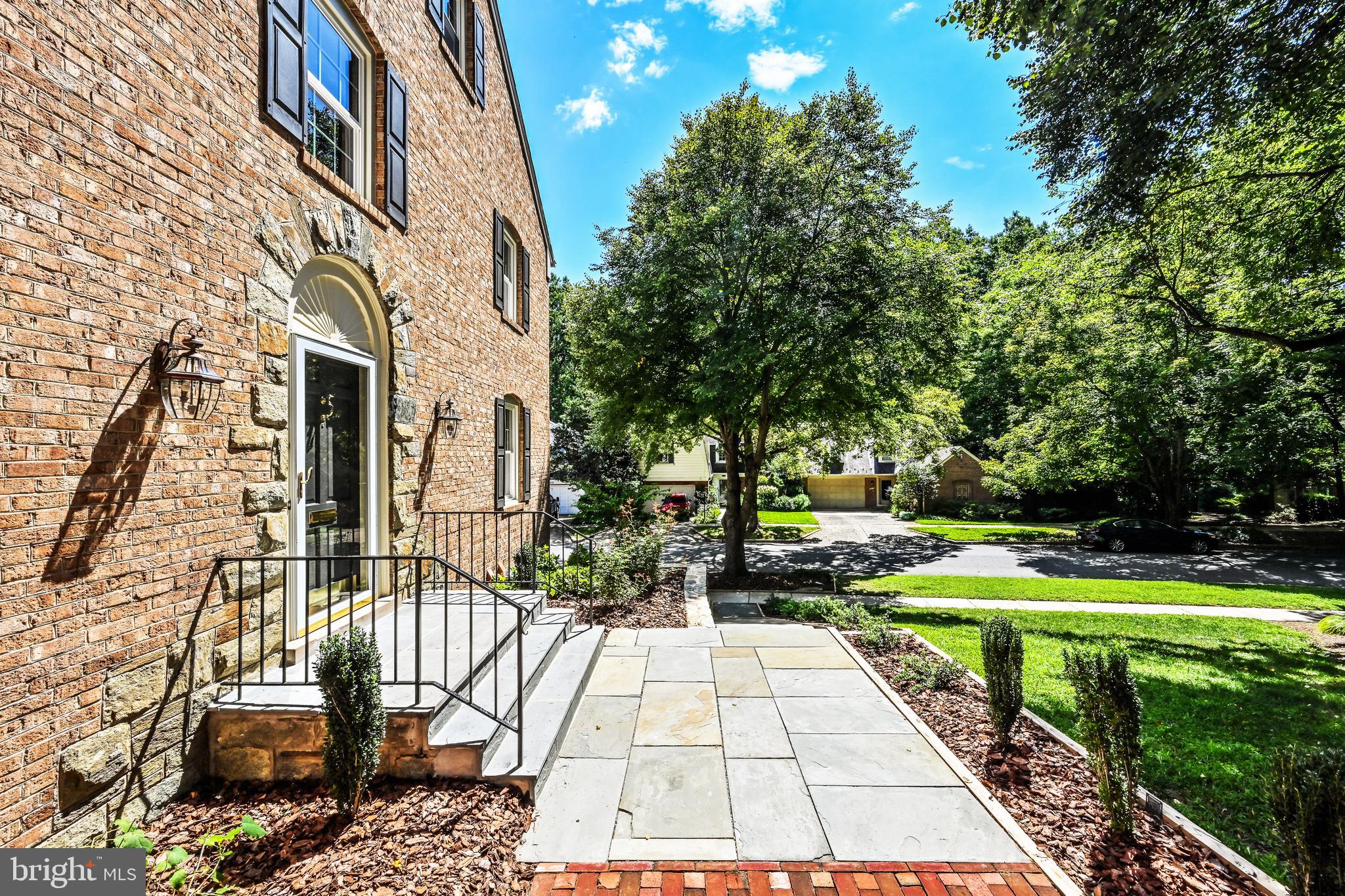 WESTMORELAND HILLS - Residential