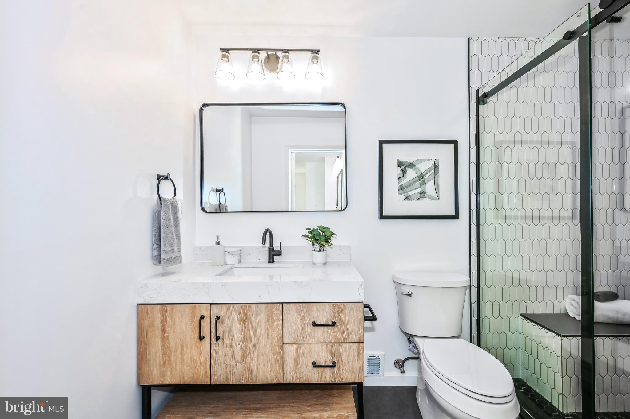 WESTMORELAND HILLS - Residential