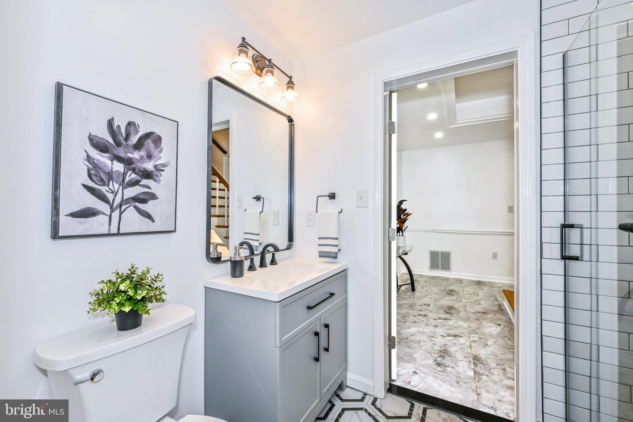 WESTMORELAND HILLS - Residential