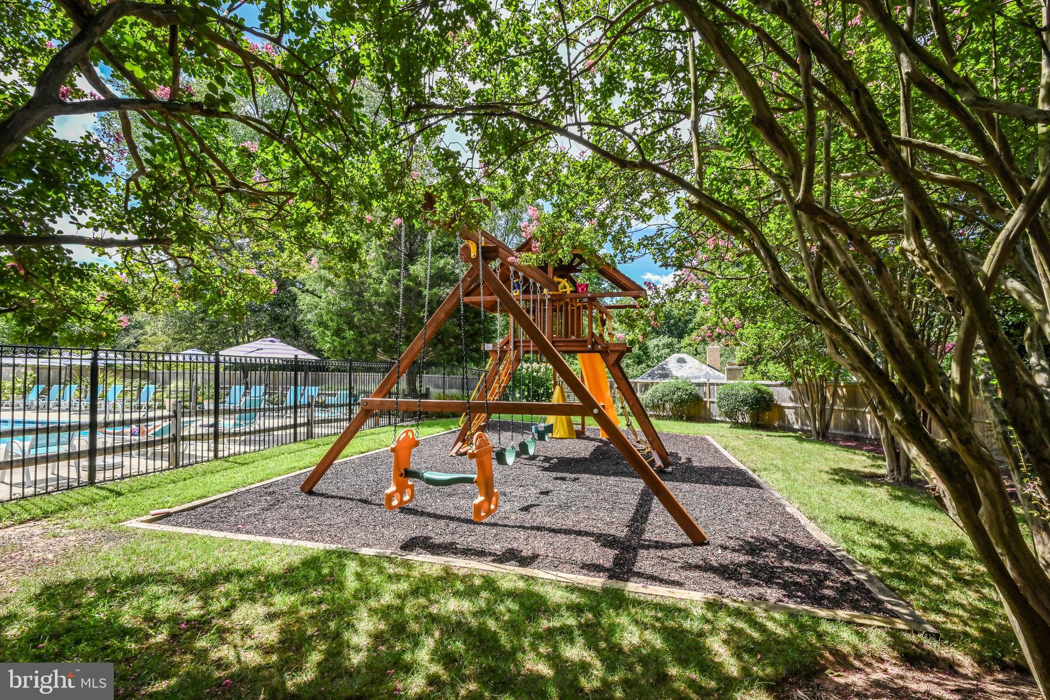 WESTMORELAND HILLS - Residential