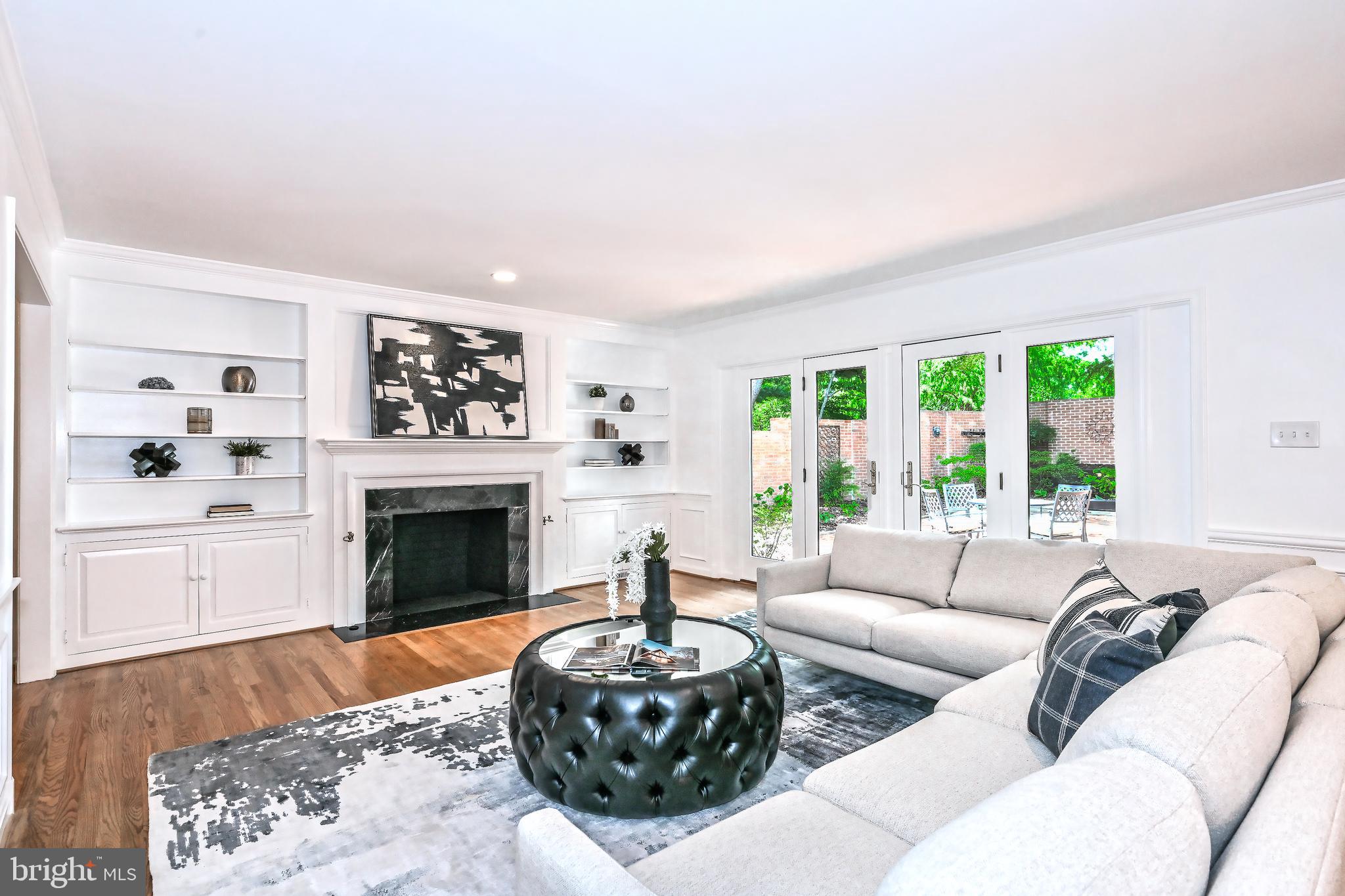 WESTMORELAND HILLS - Residential