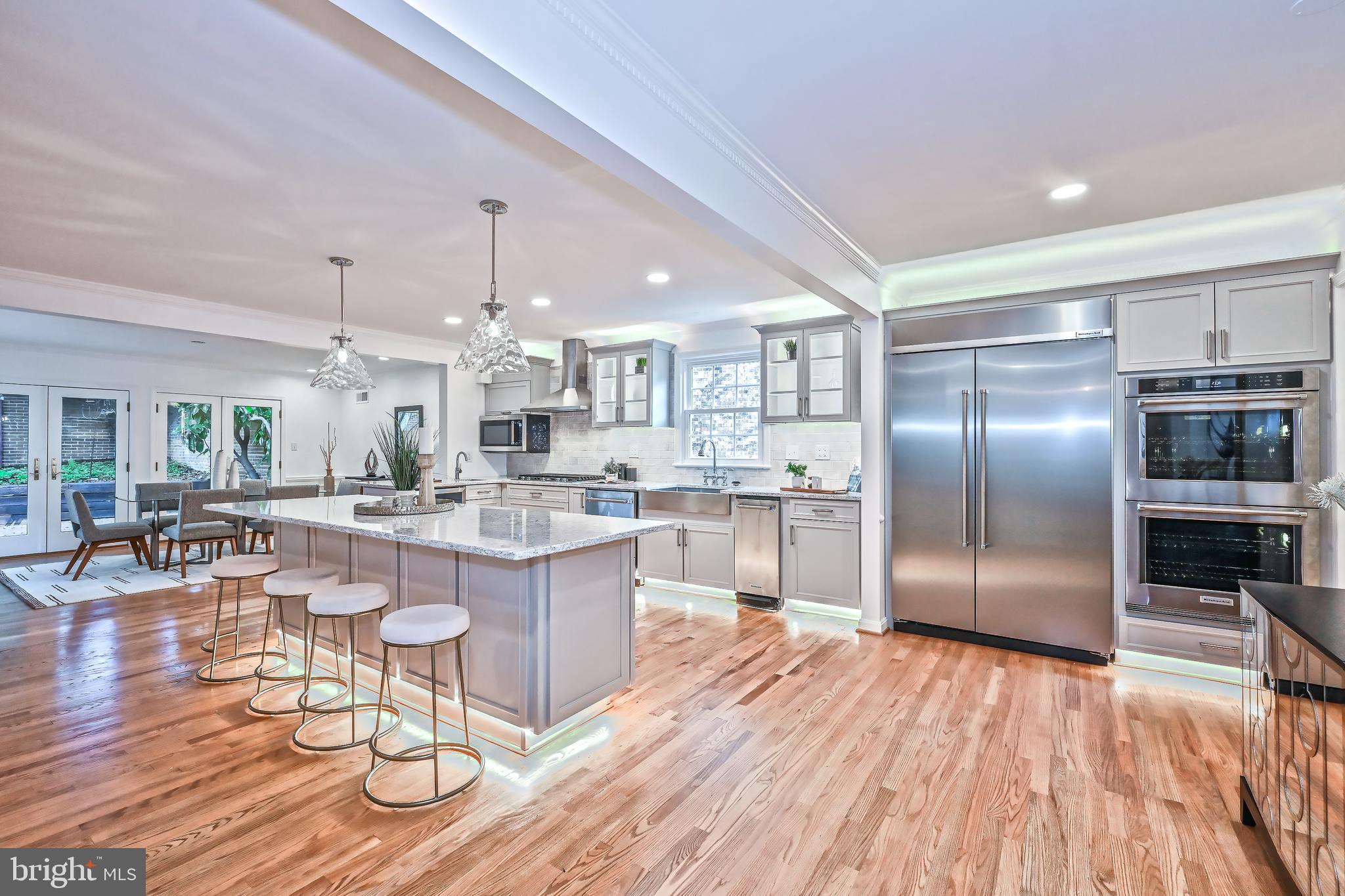 WESTMORELAND HILLS - Residential