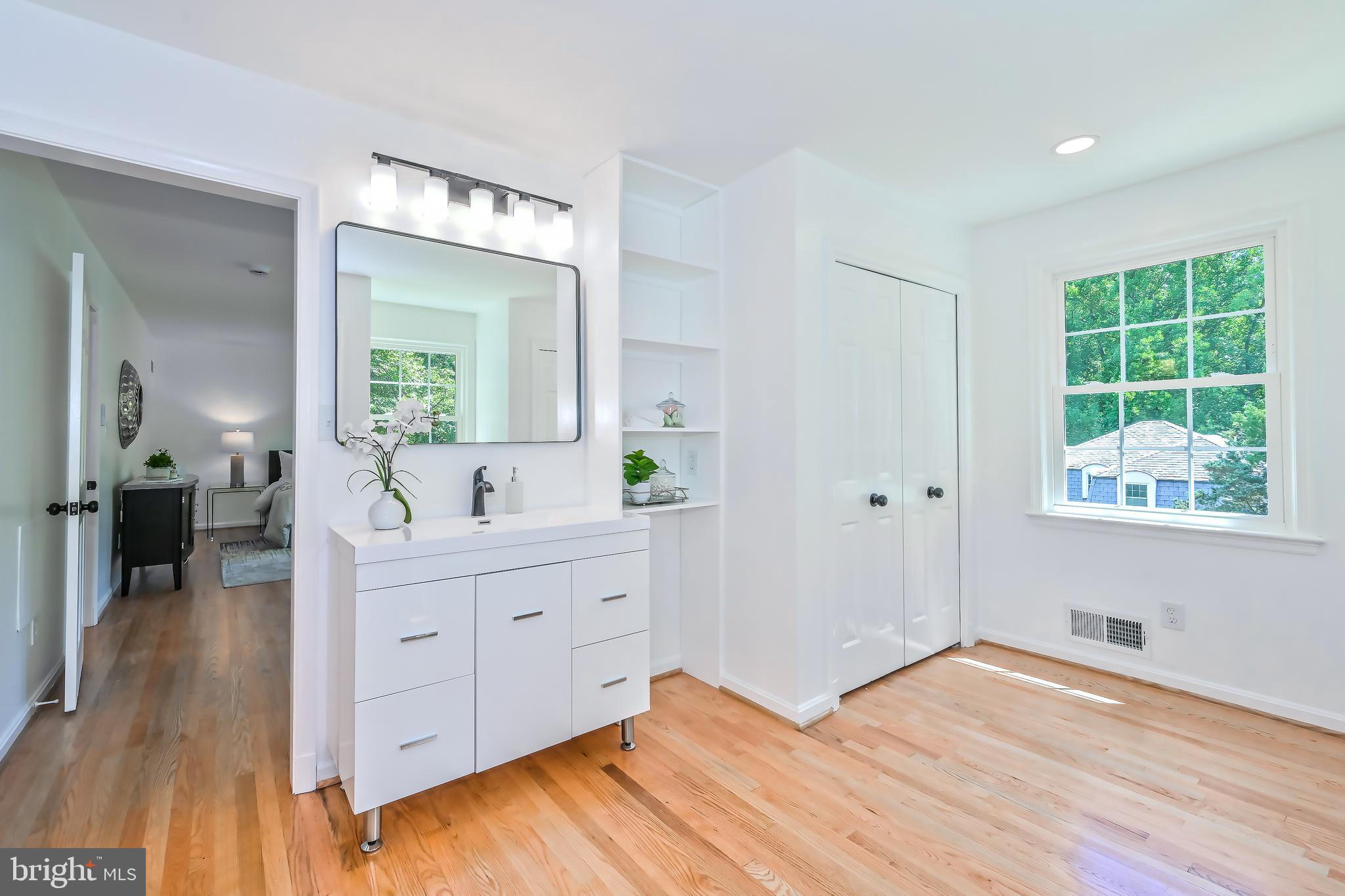 WESTMORELAND HILLS - Residential