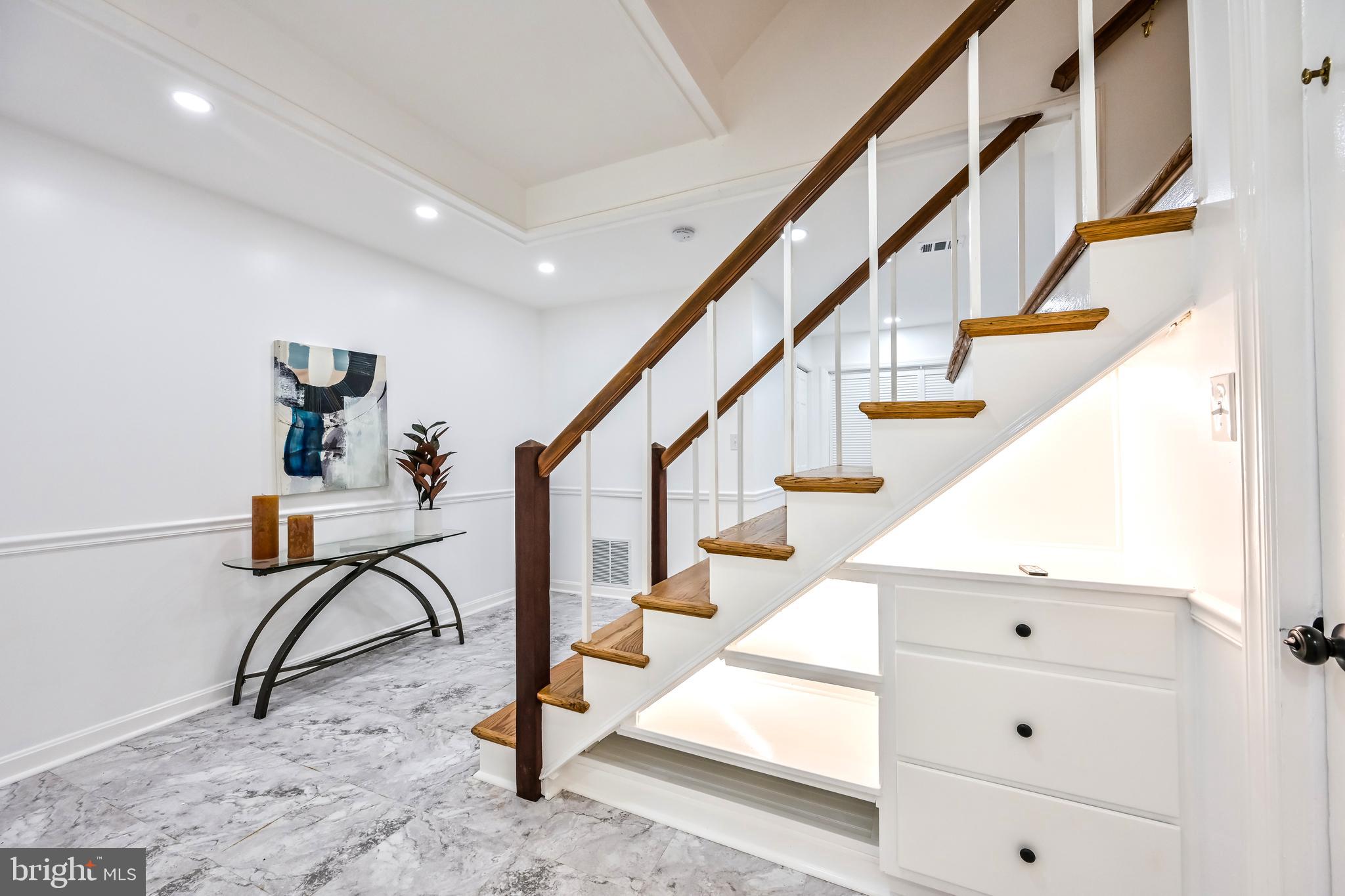 WESTMORELAND HILLS - Residential