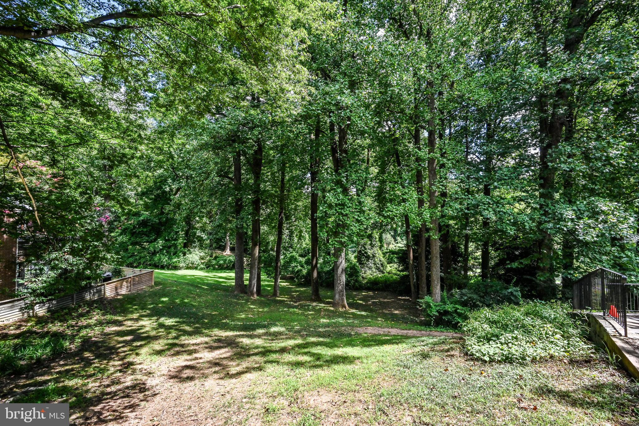 WESTMORELAND HILLS - Residential