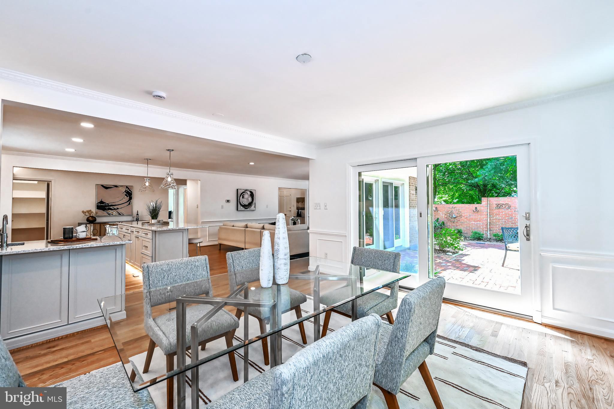 WESTMORELAND HILLS - Residential