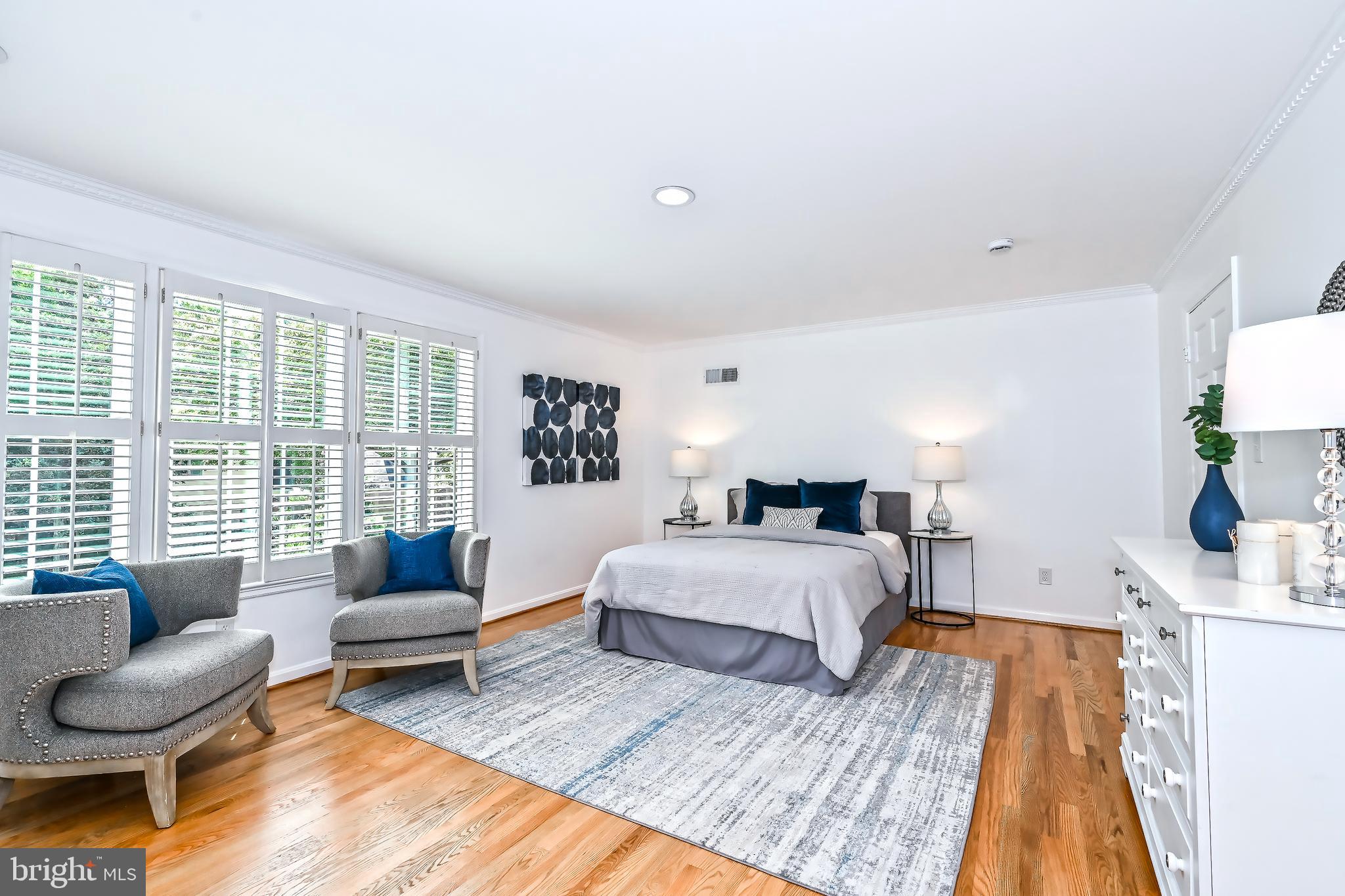 WESTMORELAND HILLS - Residential