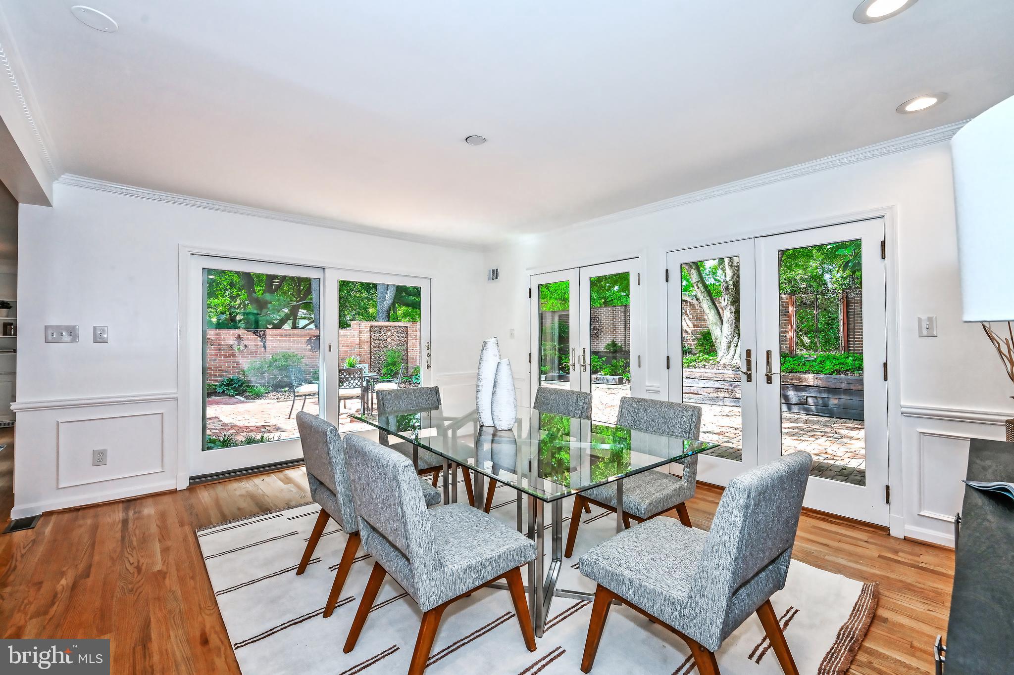 WESTMORELAND HILLS - Residential