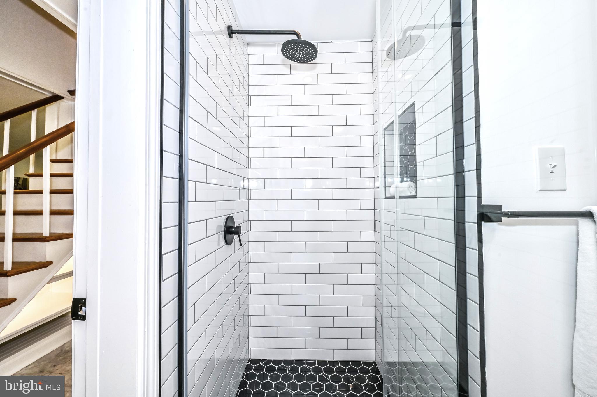 WESTMORELAND HILLS - Residential