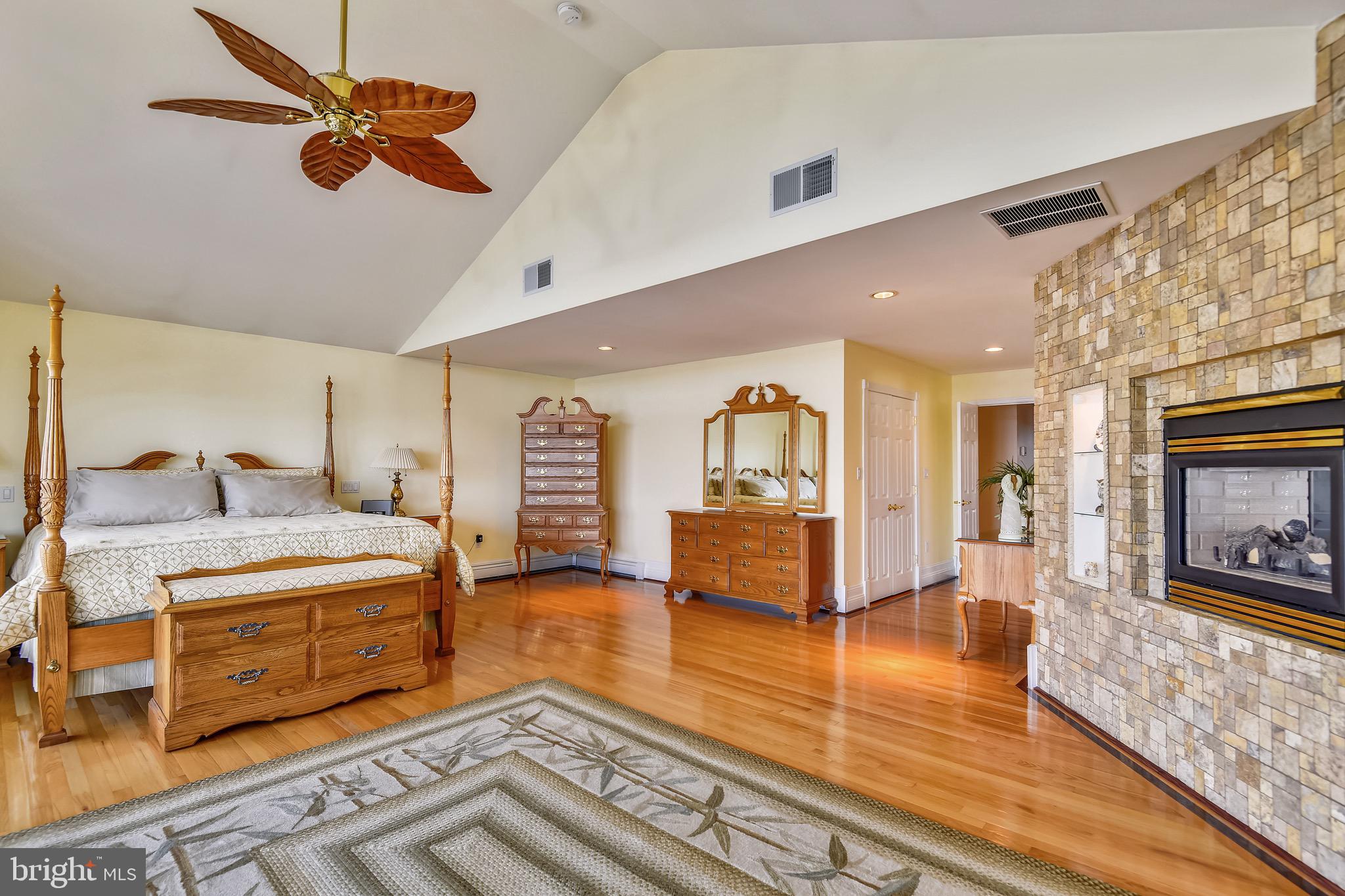 MILLERS ISLAND - Residential