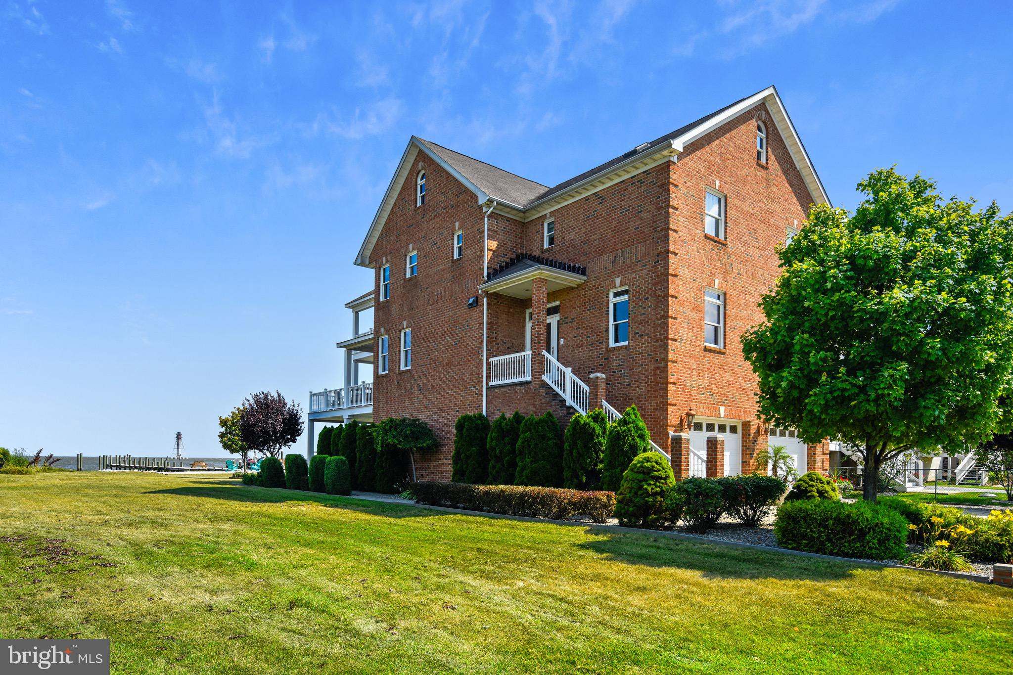 MILLERS ISLAND - Residential