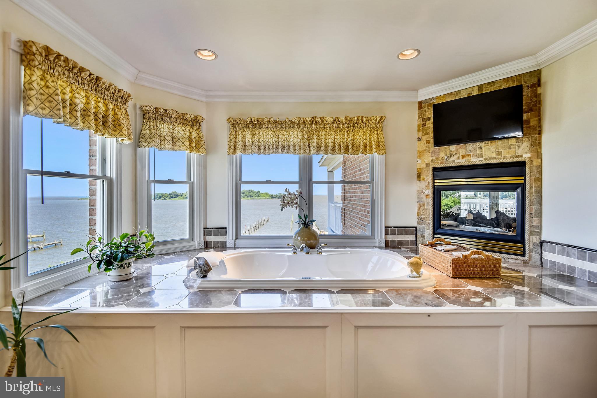 MILLERS ISLAND - Residential