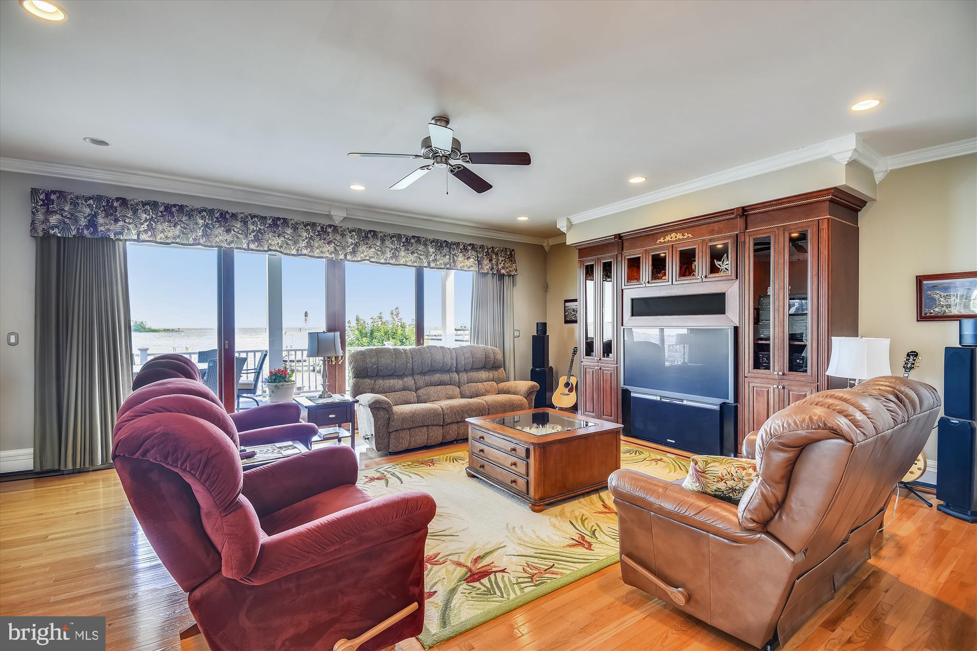 MILLERS ISLAND - Residential