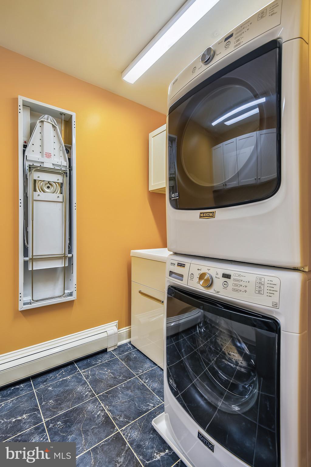 MILLERS ISLAND - Residential