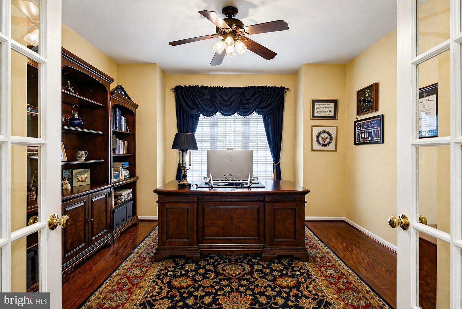CHAPEL GROVE - Residential