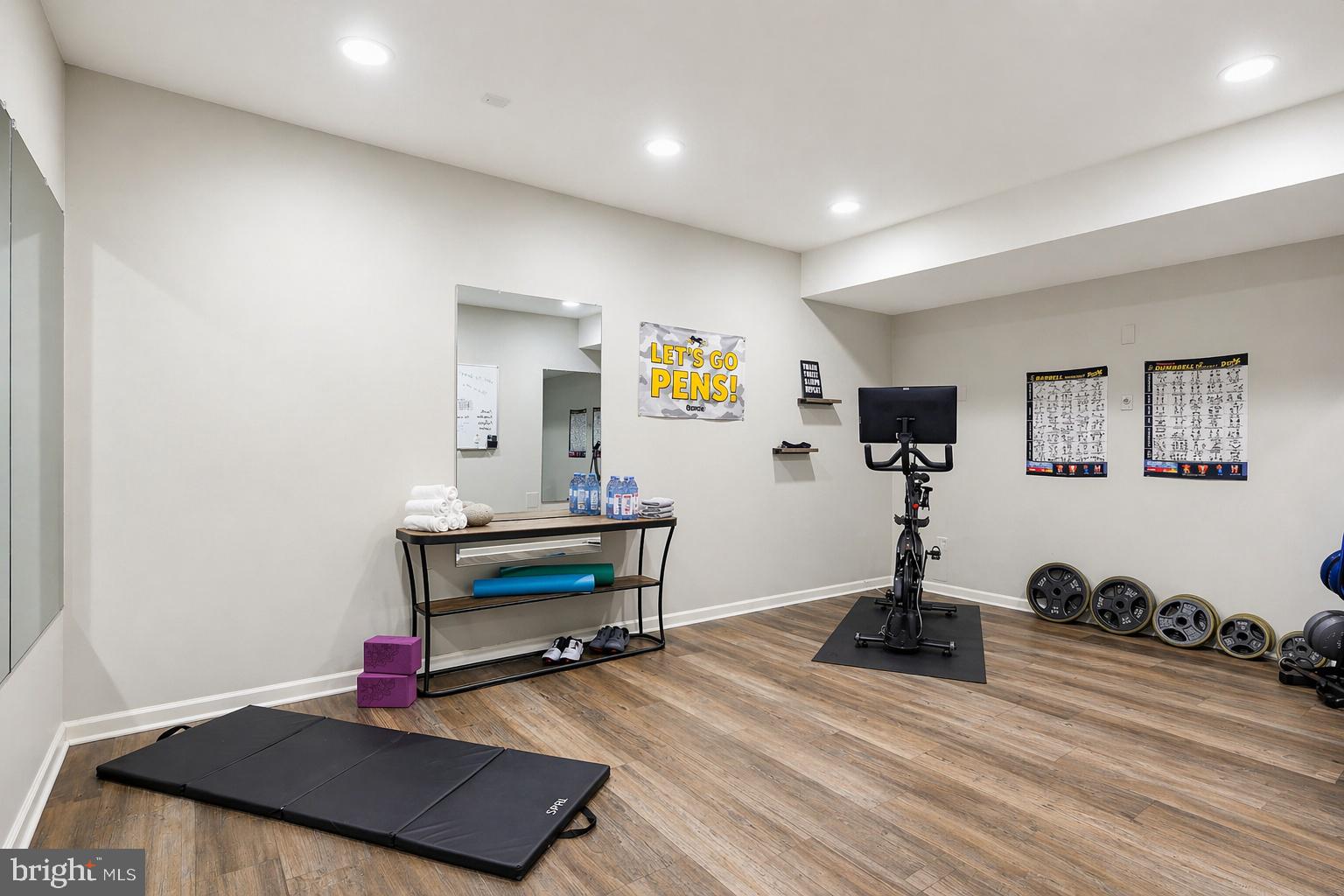 CHAPEL GROVE - Residential