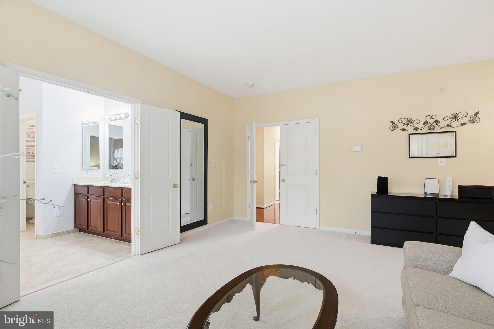 CHAPEL GROVE - Residential