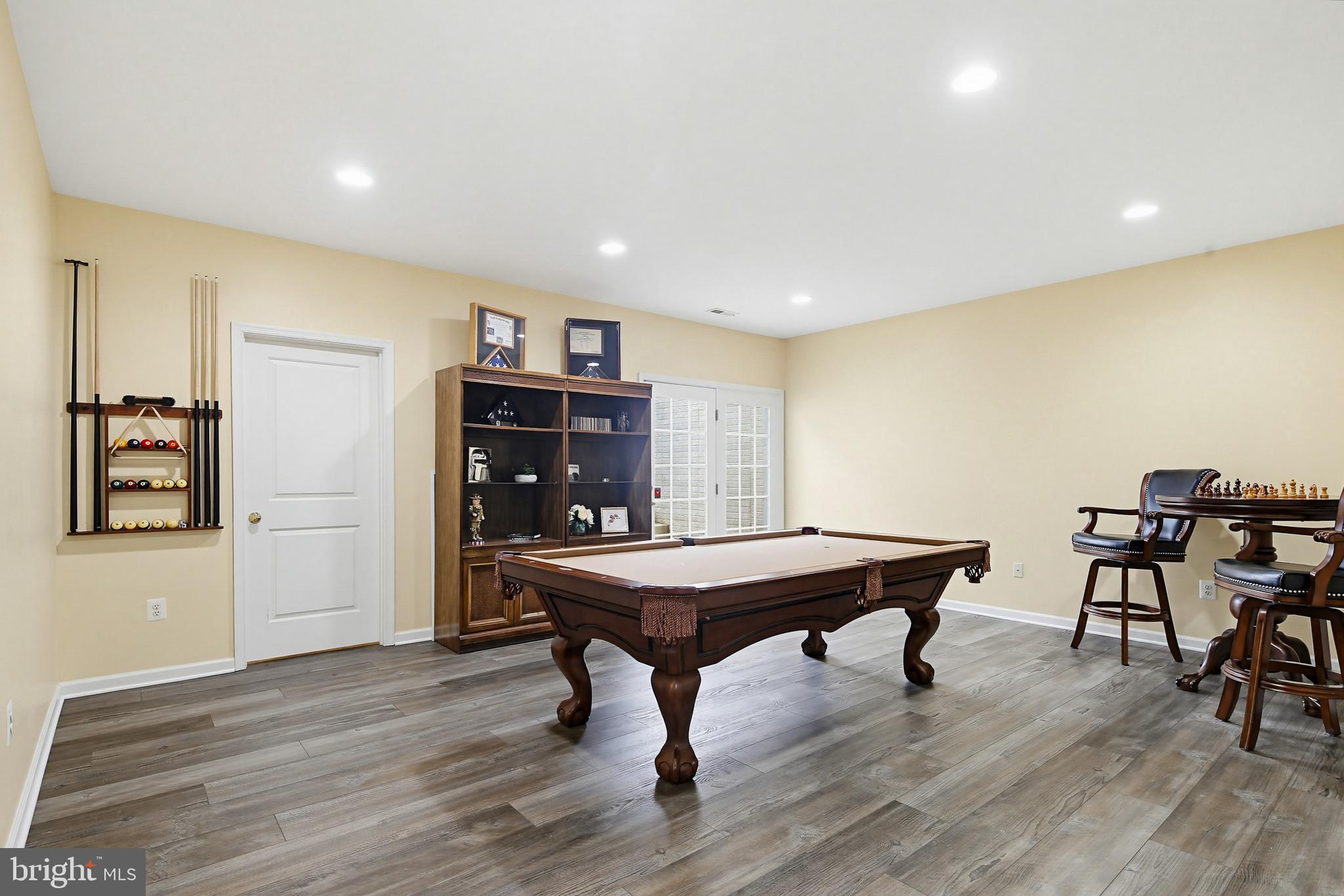 CHAPEL GROVE - Residential