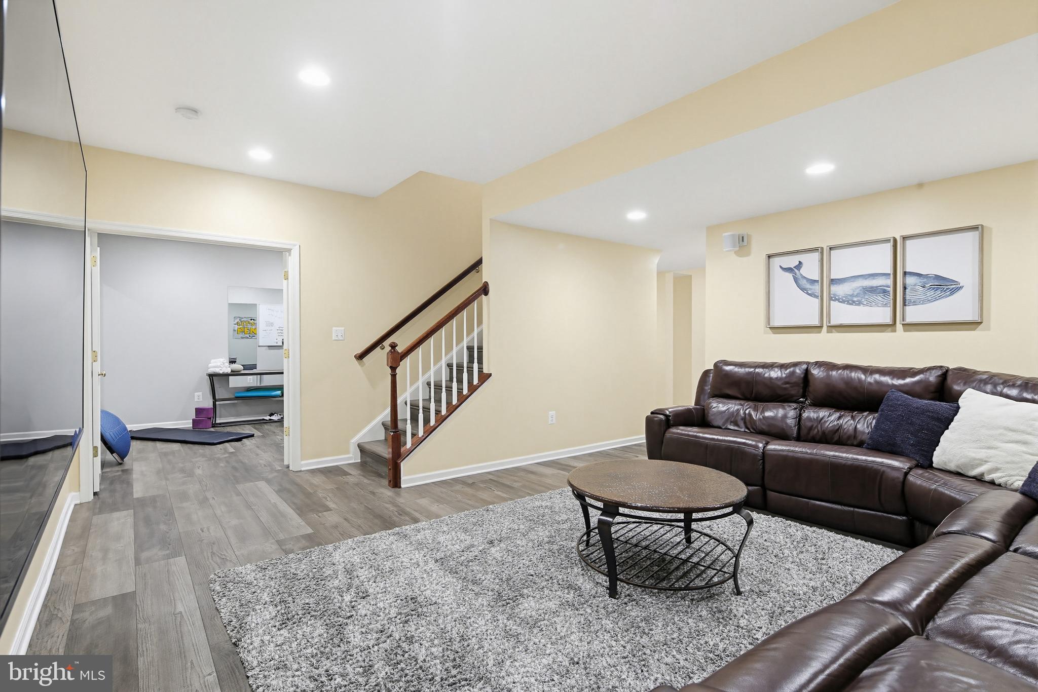 CHAPEL GROVE - Residential