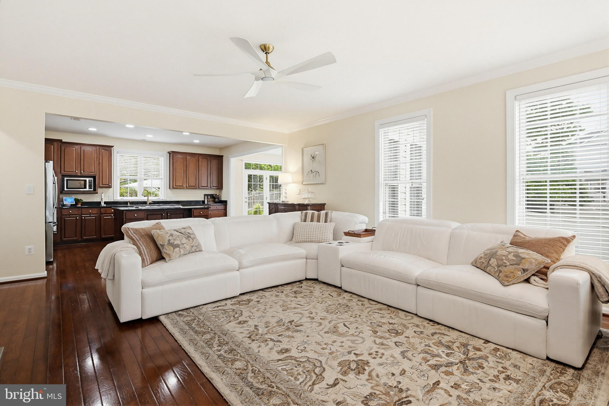CHAPEL GROVE - Residential
