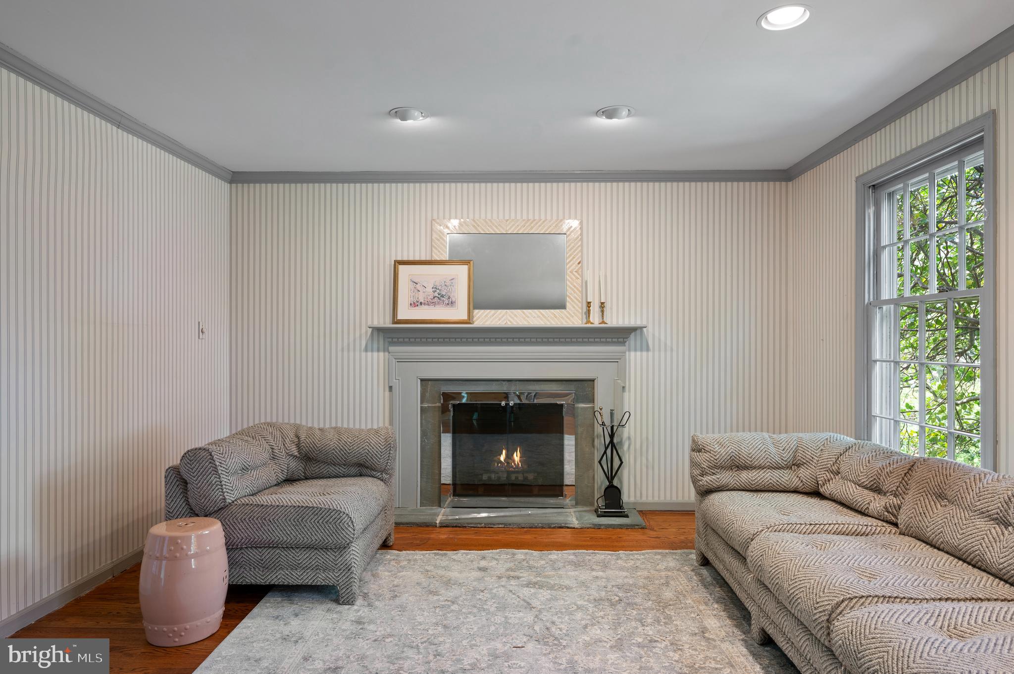 WYNNEWOOD - Residential