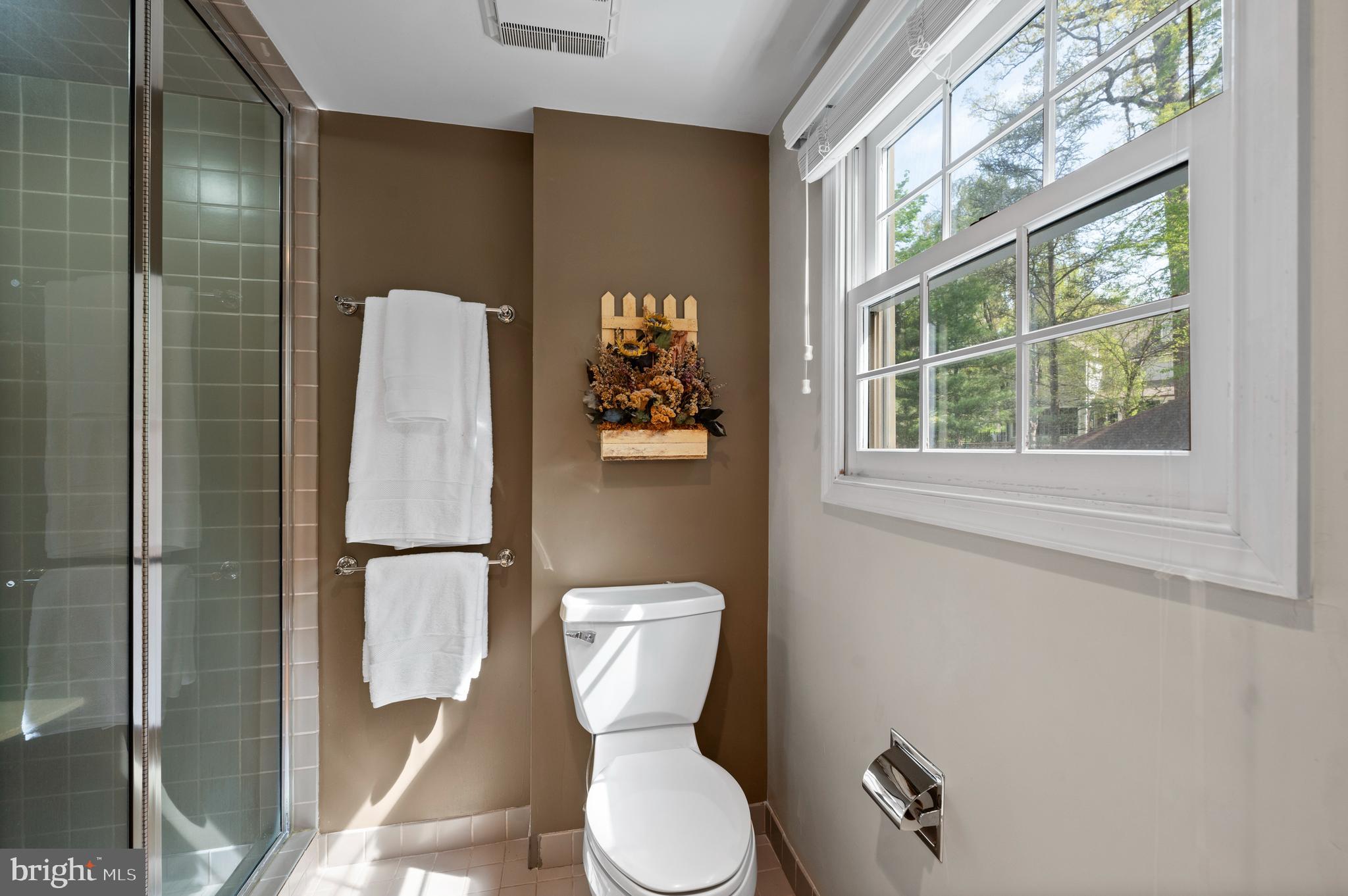 WYNNEWOOD - Residential