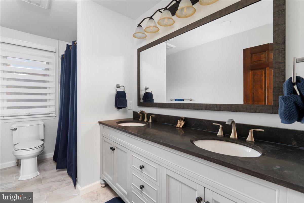 WYNNEWOOD - Residential