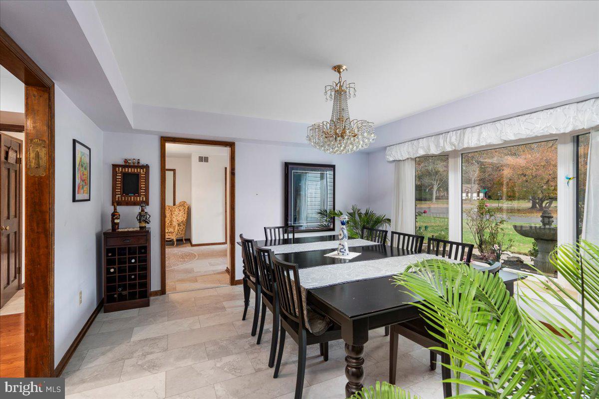 WYNNEWOOD - Residential