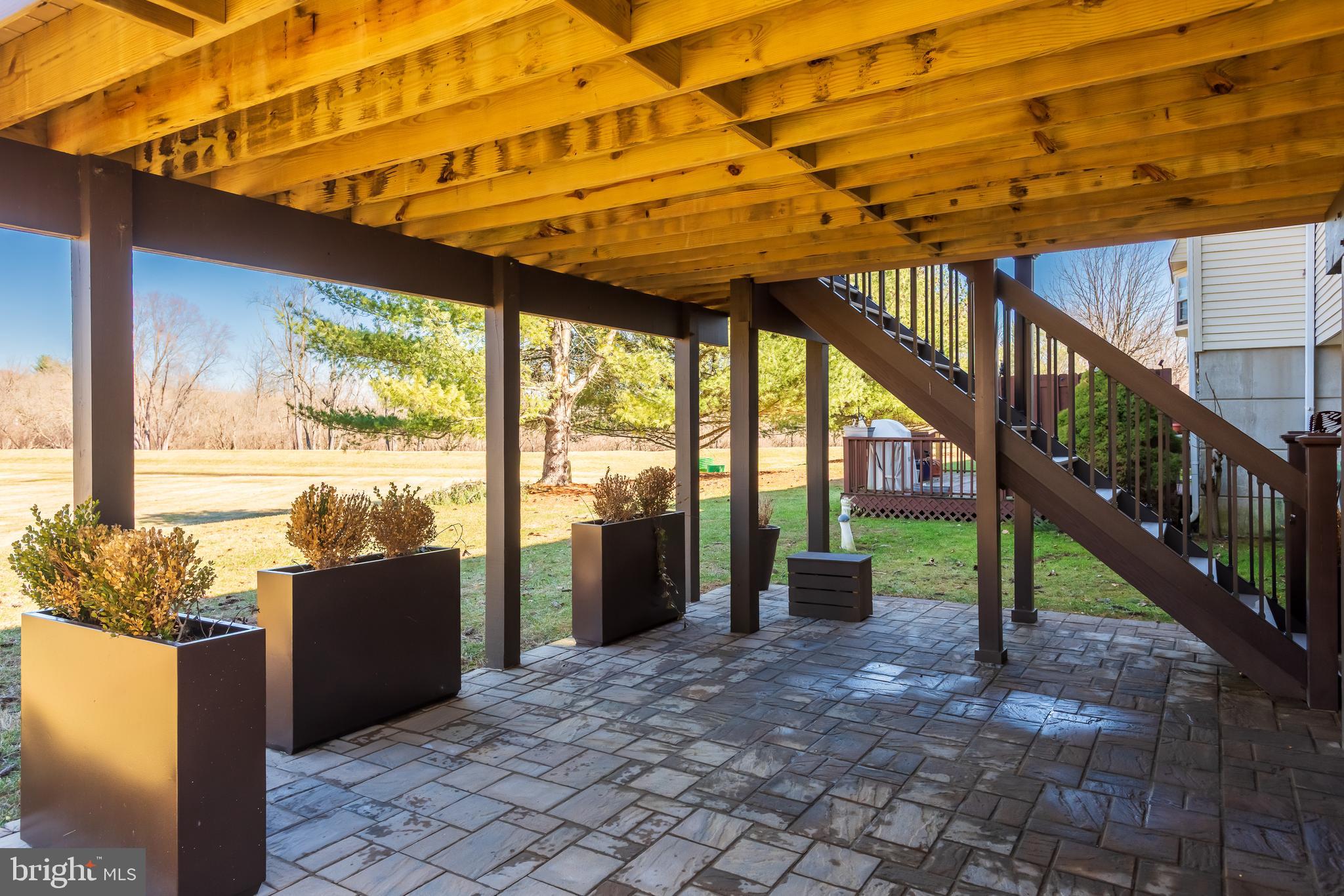 BEAVER RUN KNOLL - Residential