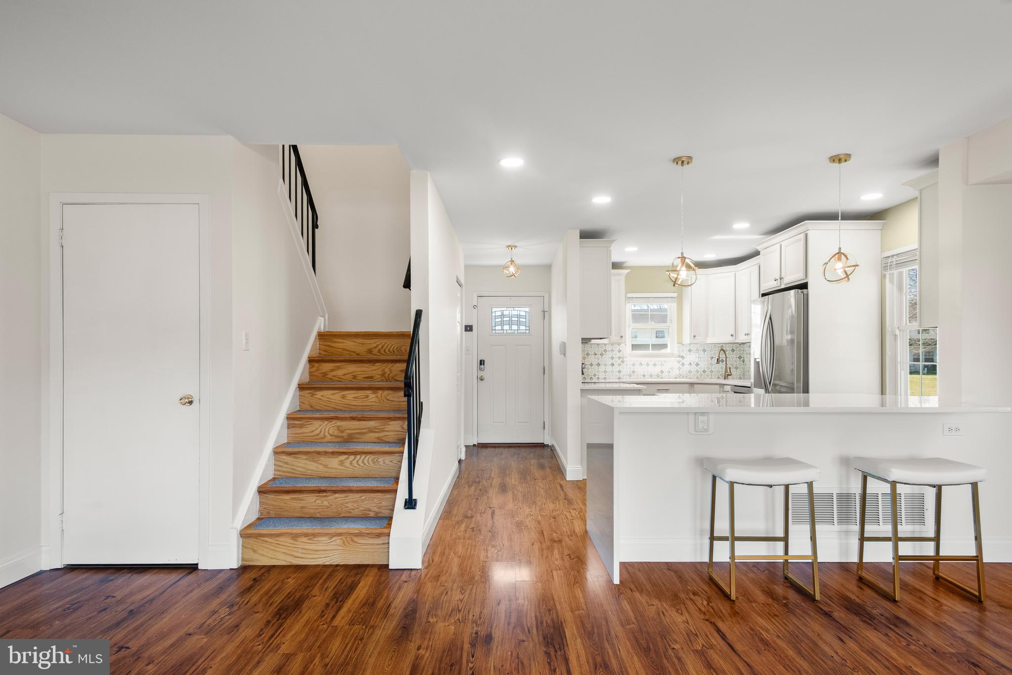 BEAVER RUN KNOLL - Residential