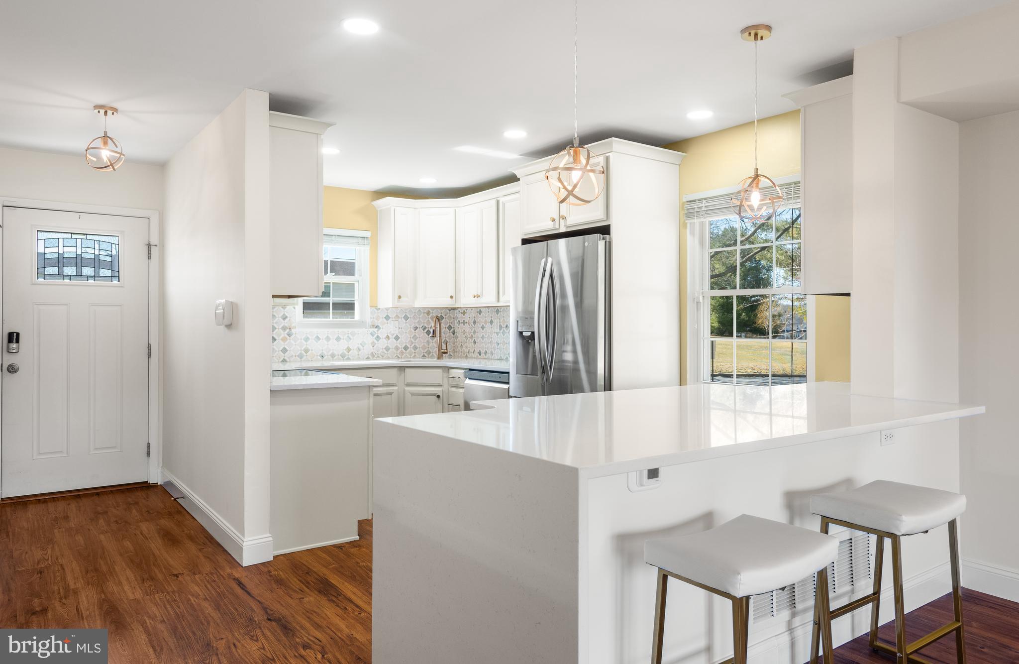 BEAVER RUN KNOLL - Residential