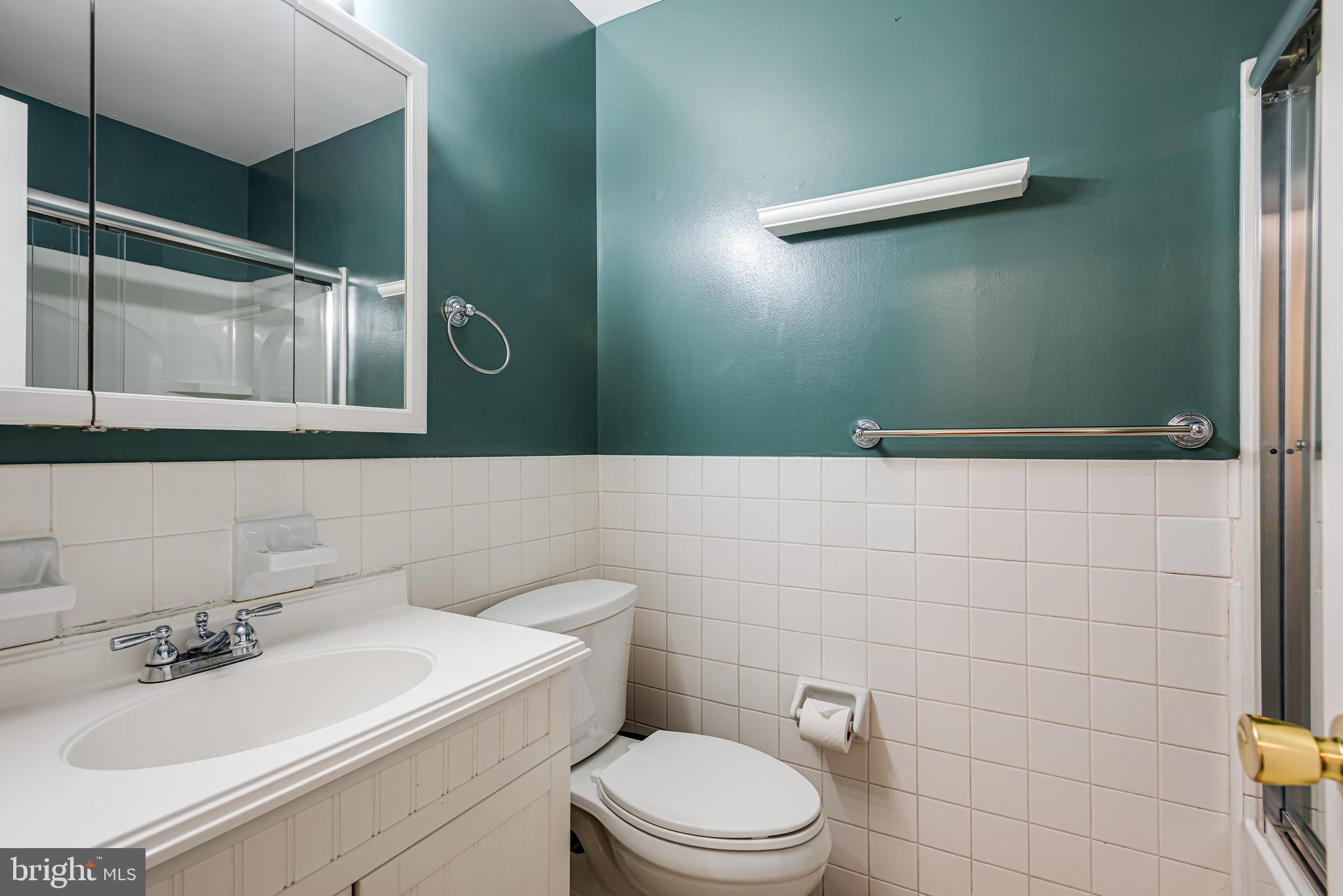 BEAVER RUN KNOLL - Residential